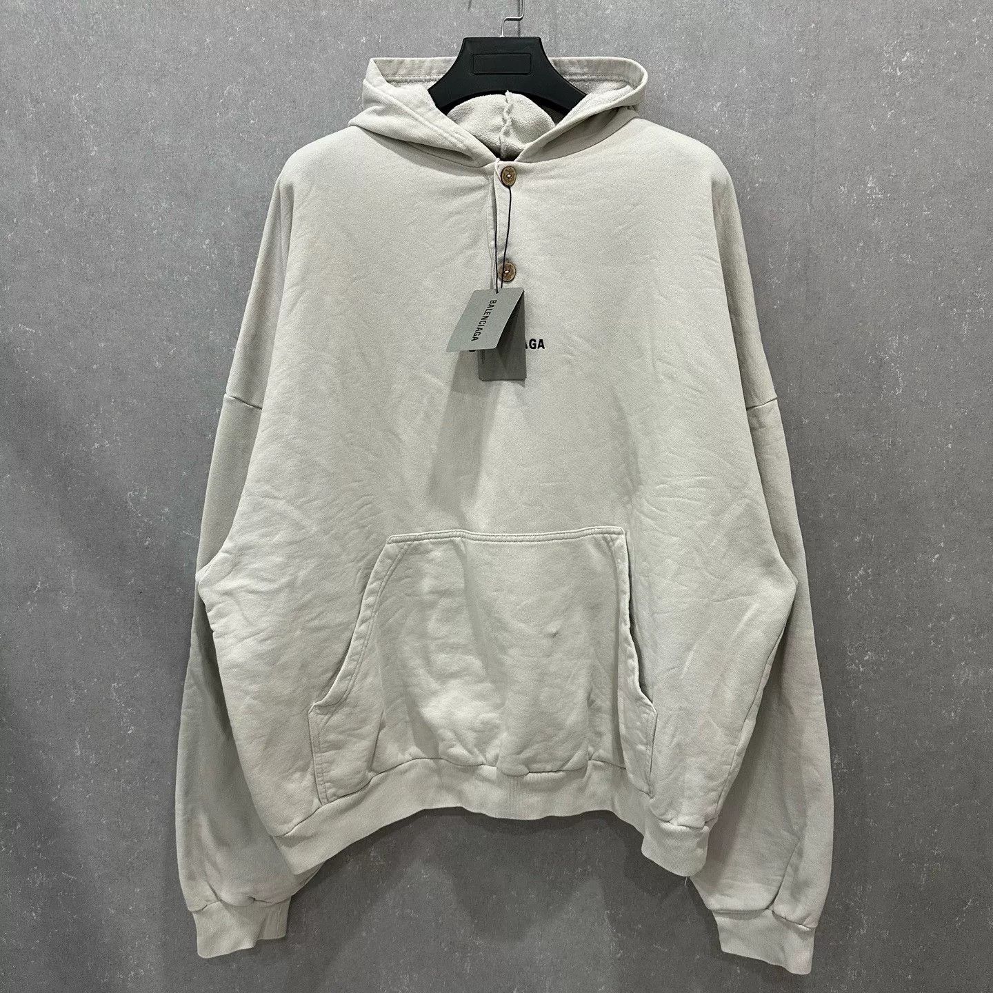 Balenciaga Balenciaga Back Logo Polo Hoodie Size M Size US M / EU 48-50 / 2 - 2 Thumbnail
