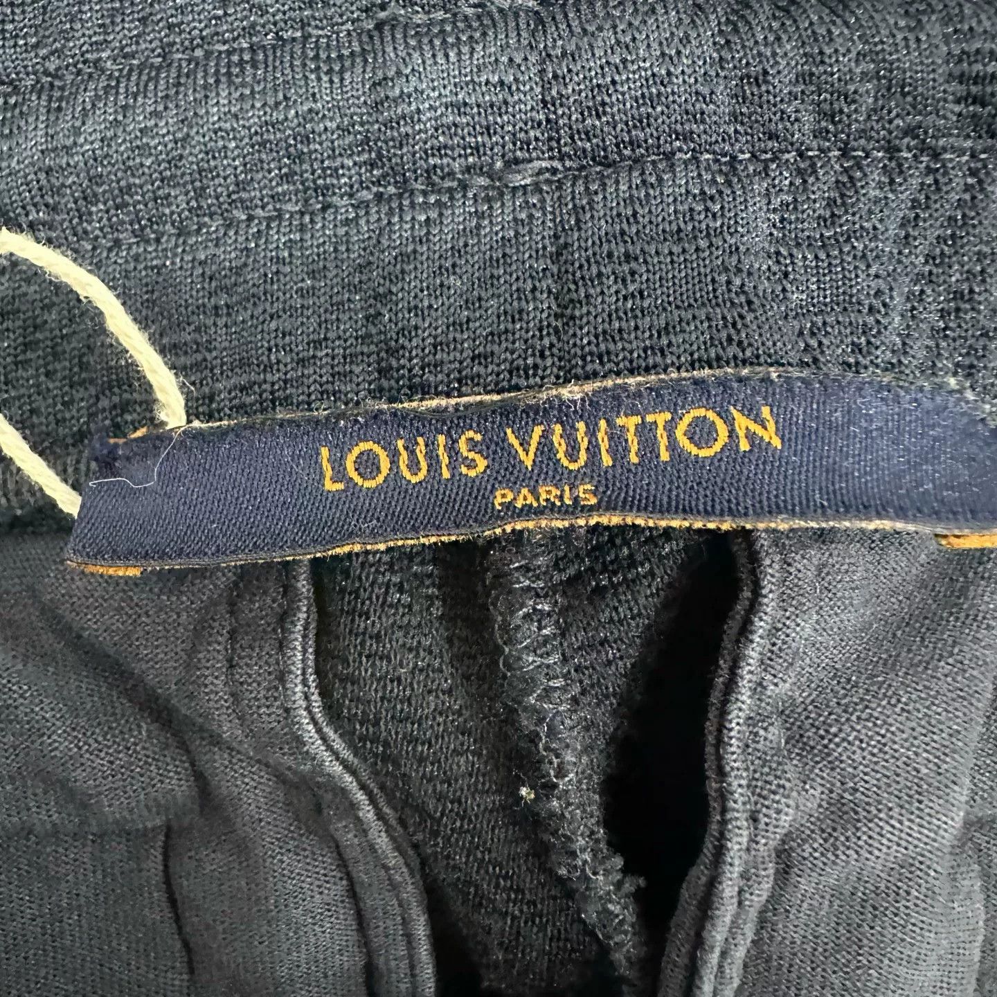 Louis Vuitton Louis Vuitton Monogram Matelassé Joggers Size M Size US 32 / EU 48 - 5 Thumbnail