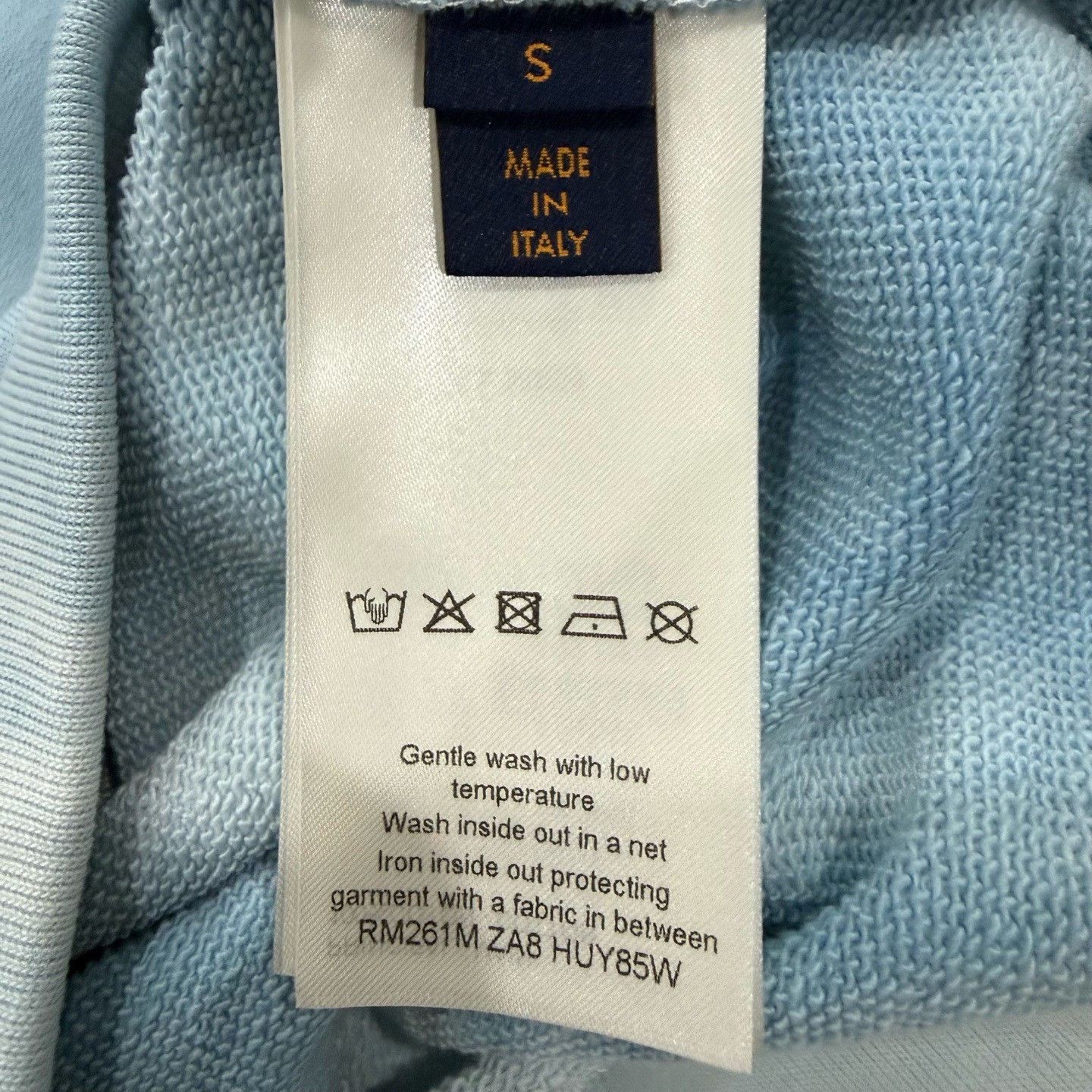 Louis Vuitton Louis Vuitton Tie-Dye Gradient Sweatshirt Size S Size US S / EU 44-46 / 1 - 5 Thumbnail