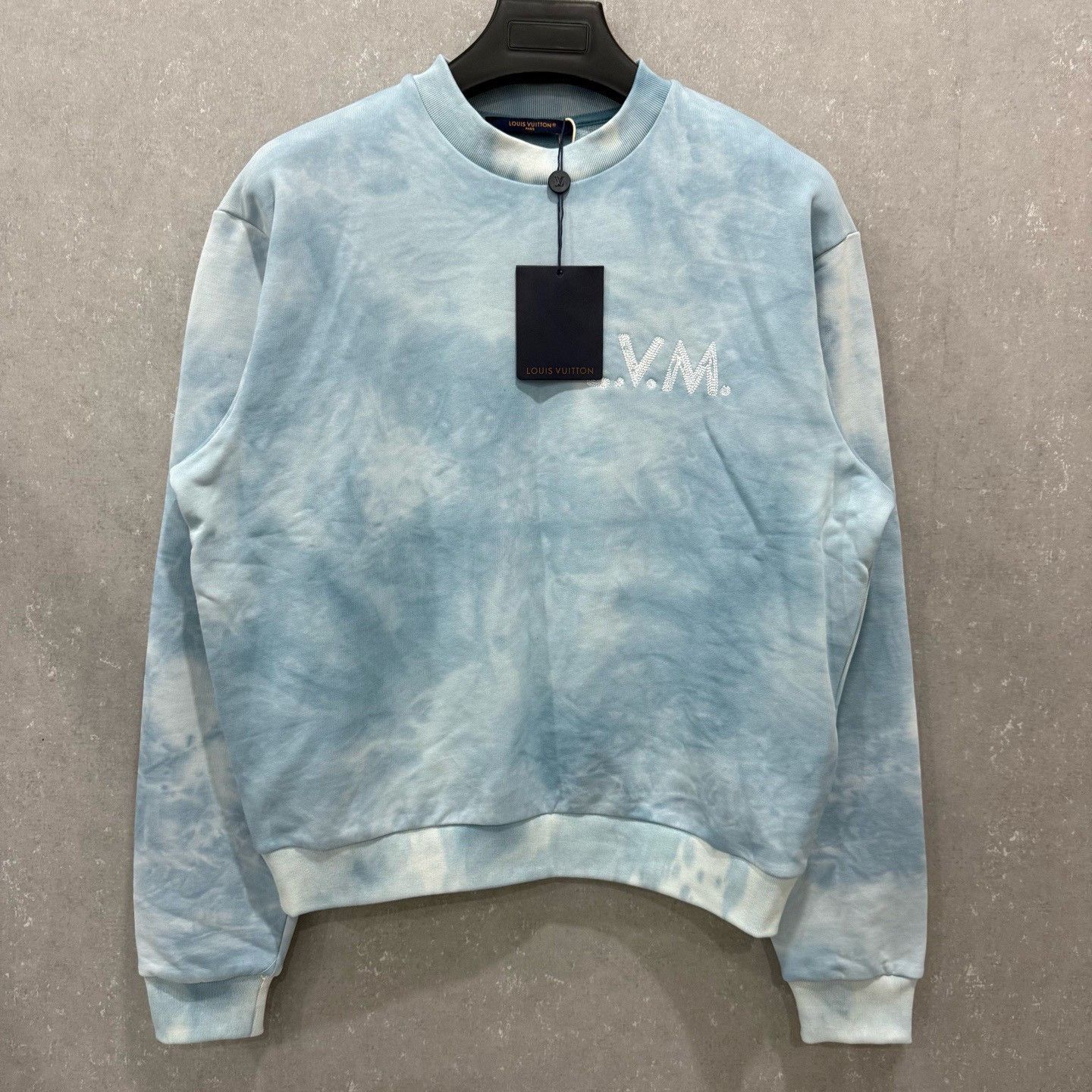 Louis Vuitton Louis Vuitton Tie-Dye Gradient Sweatshirt Size S Size US S / EU 44-46 / 1 - 2 Thumbnail