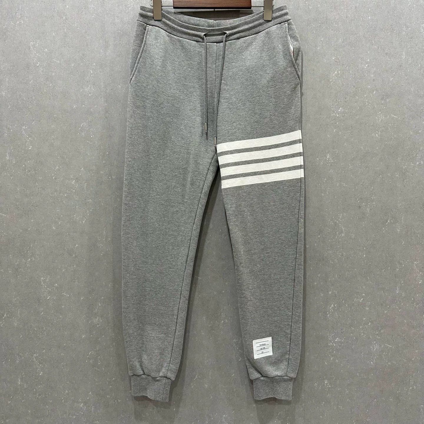 Thom Browne Thom Browne 4-Bar Gray Sweatpants Size 1 Size US 28 / EU 44 - 2 Thumbnail