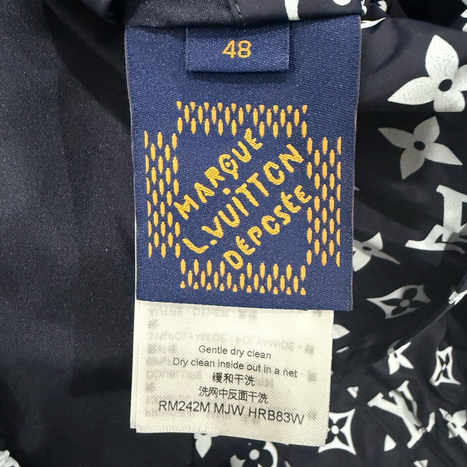 Louis Vuitton Louis Vuitton Monogram Rope Light Jacket 48 Size US M / EU 48-50 / 2 - 5 Thumbnail