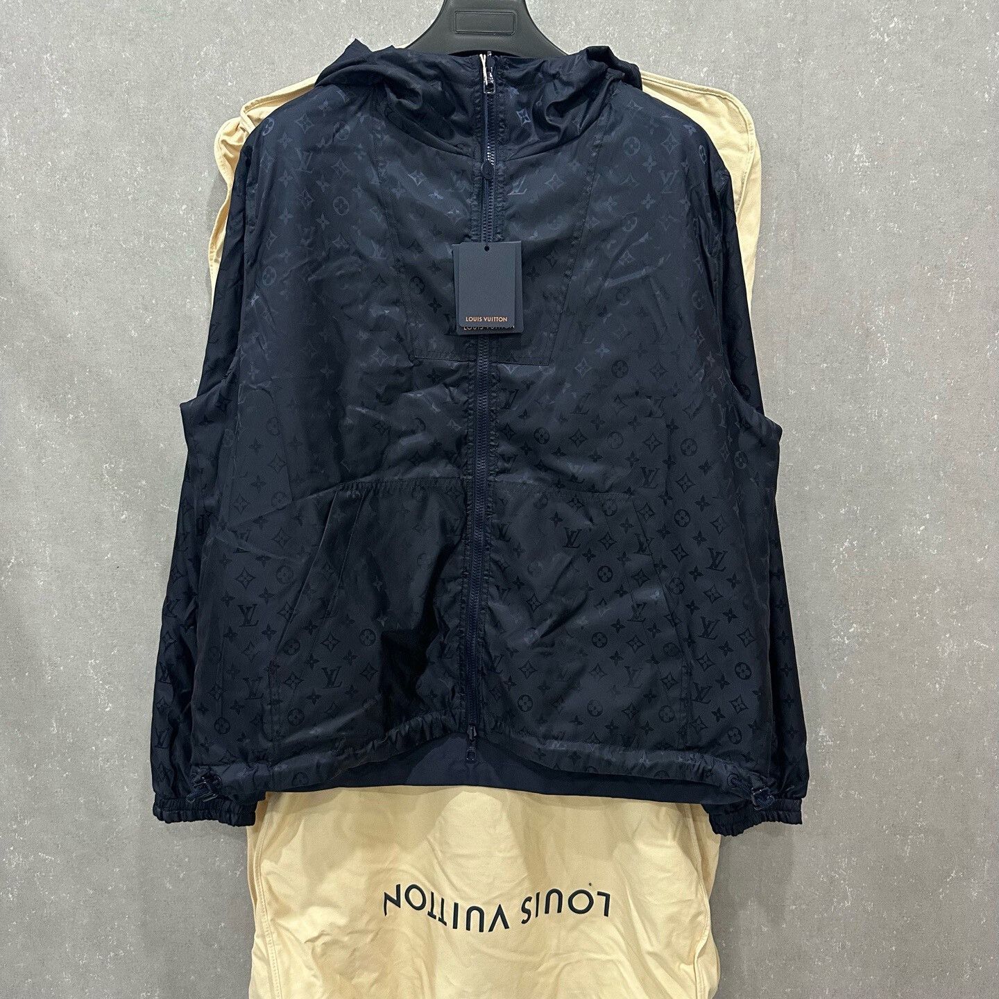 Louis Vuitton Louis Vuitton Reversible Monogram Jacket Size 52 Size US L / EU 52-54 / 3 - 2 Thumbnail