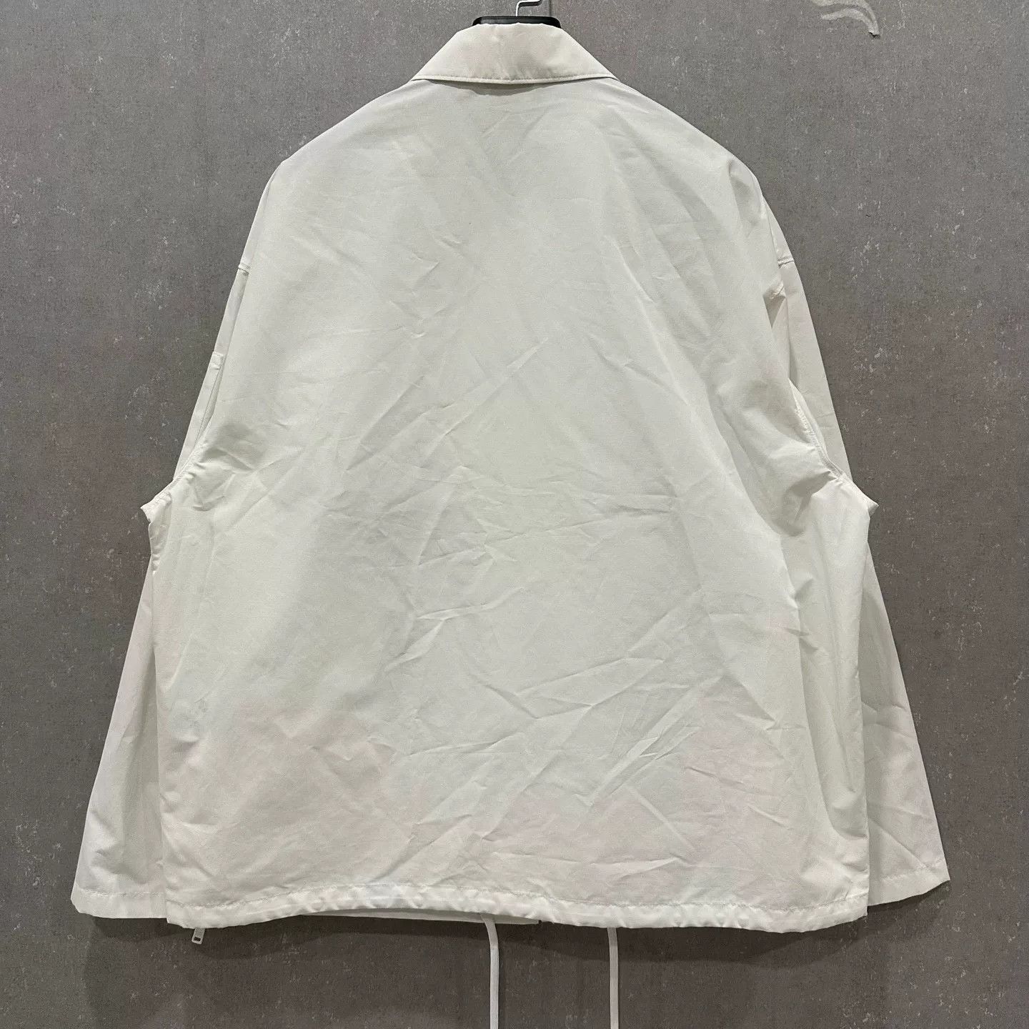 Prada Prada Triangle Logo Zippered Jacket White Size L Size US L / EU 52-54 / 3 - 3 Thumbnail