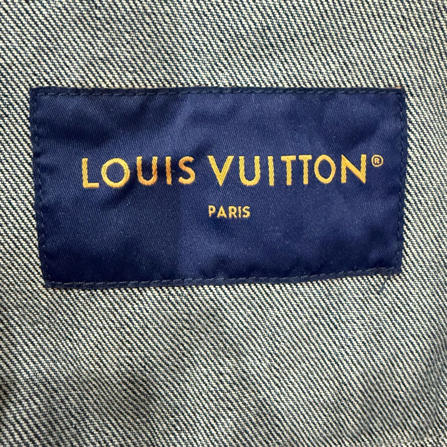 Louis Vuitton Louis Vuitton Debossed Monogram Denim Jacket 50 Size US M / EU 48-50 / 2 - 4 Thumbnail