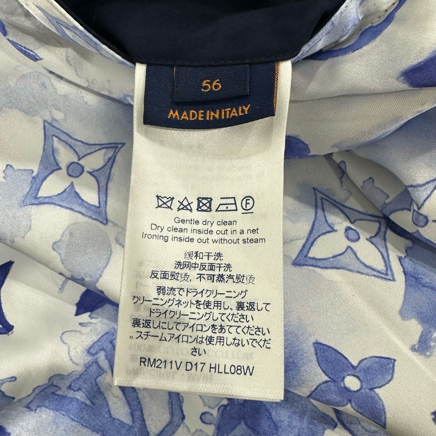Louis Vuitton Louis Vuitton Monogram Embossed Bomber Jacket Size 56 Size US XL / EU 56 / 4 - 5 Thumbnail