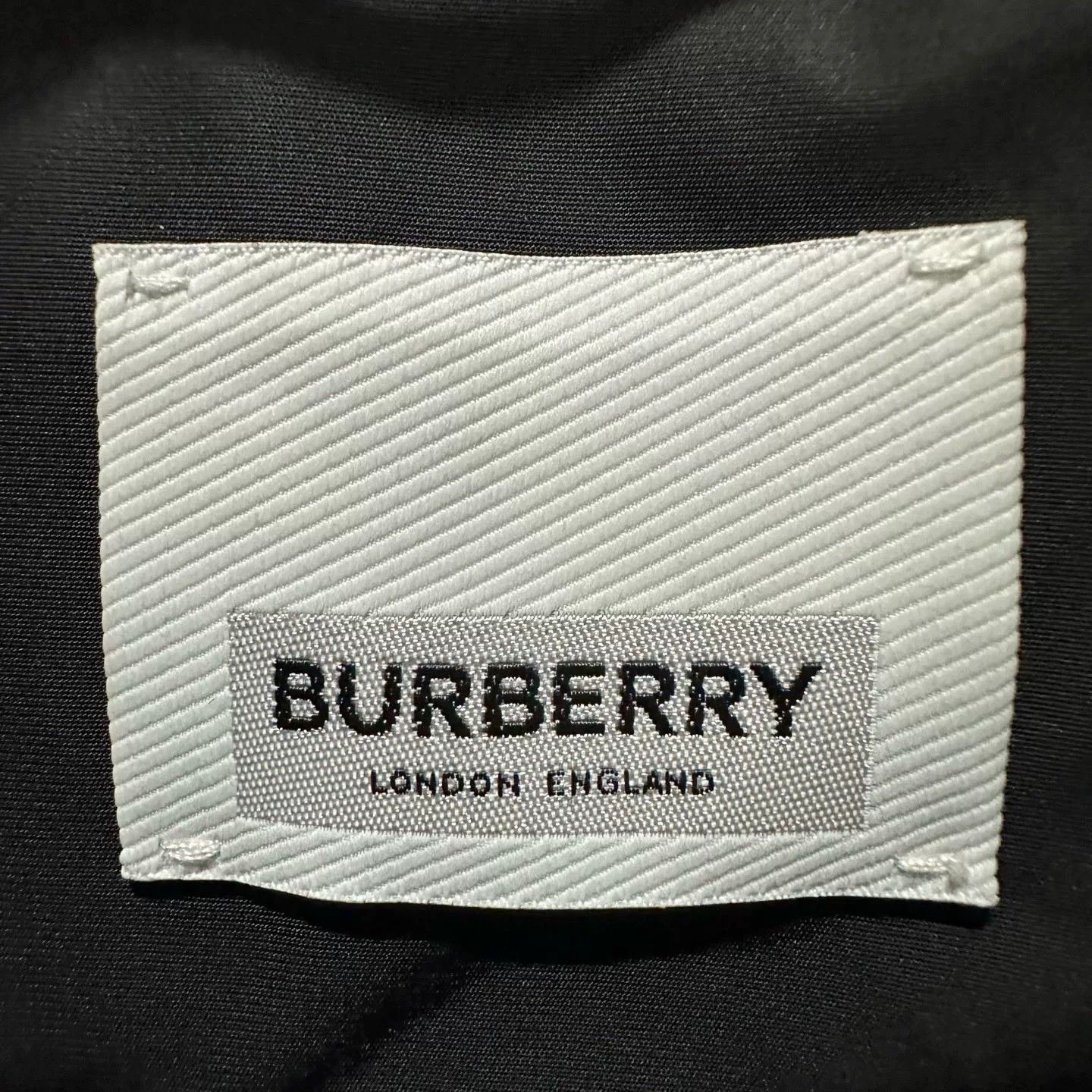 Burberry Burberry Logo Graphic Coach Jacket 48 Size US M / EU 48-50 / 2 - 4 Thumbnail