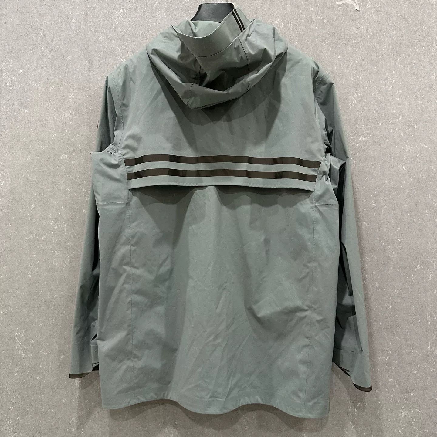 Canada Goose Canada Goose Gray Hooded Light Jacket Size L Size US L / EU 52-54 / 3 - 3 Thumbnail