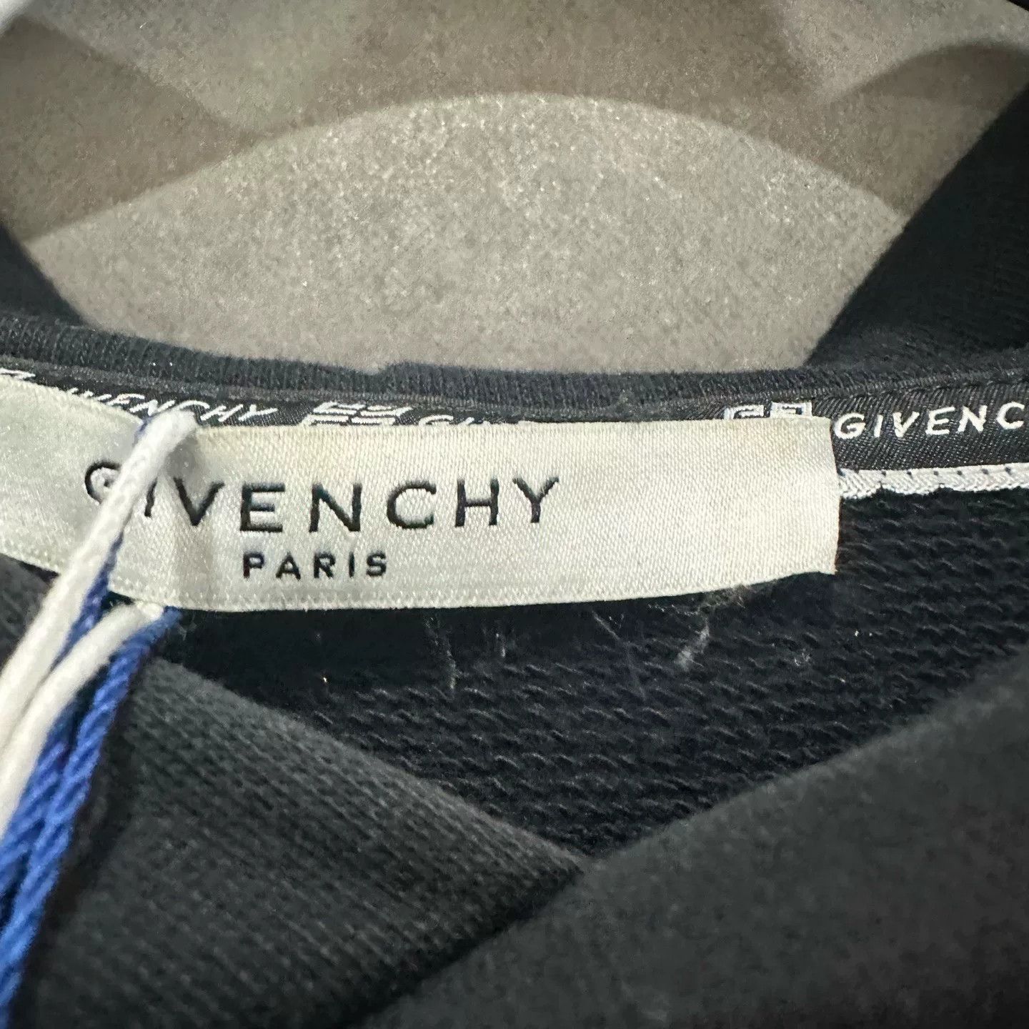Givenchy Givenchy Distressed Logo Hoodie US M Size US M / EU 48-50 / 2 - 5 Thumbnail