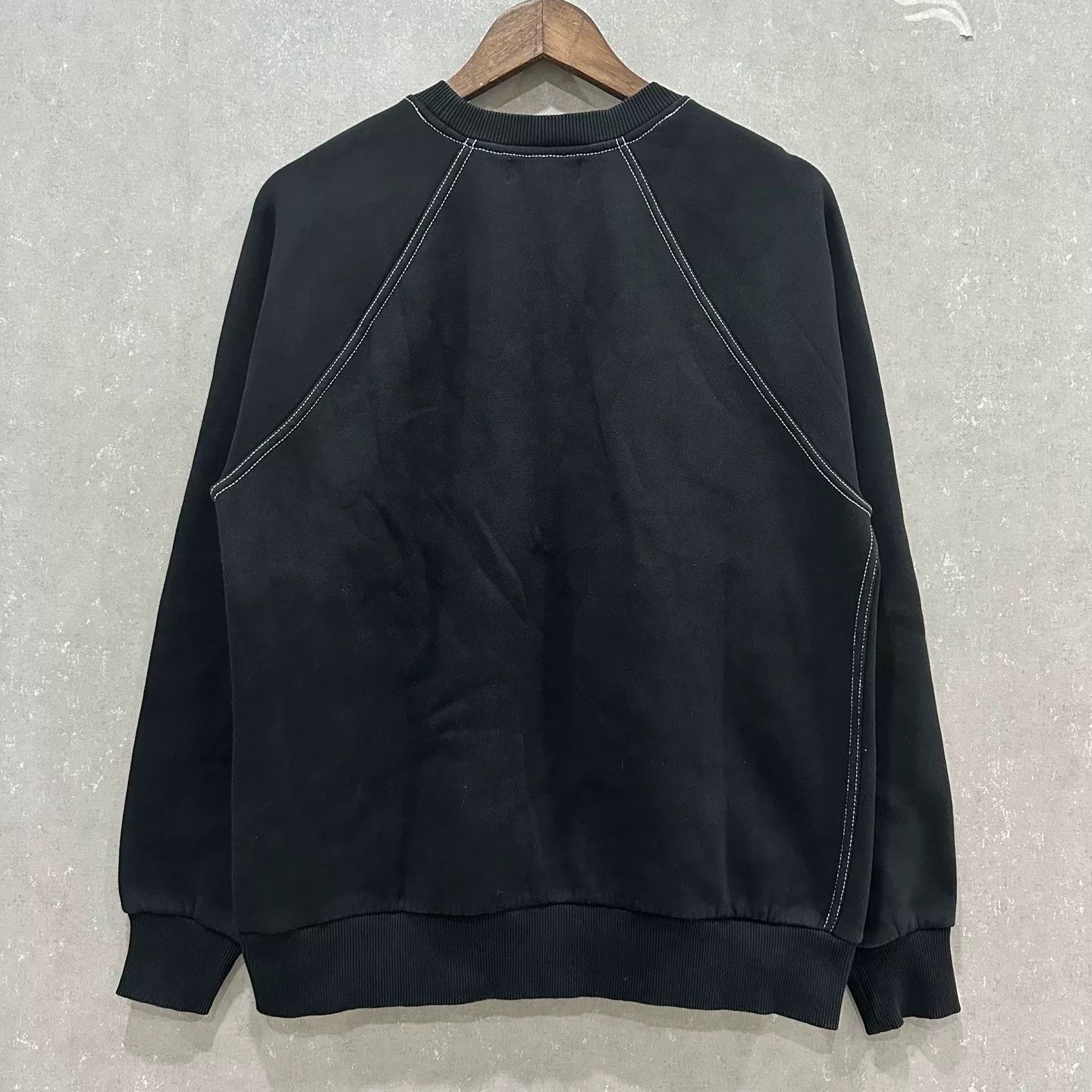 Burberry Burberry Logo Embroidered Contrast Stitch Sweatshirt M Size US M / EU 48-50 / 2 - 3 Thumbnail