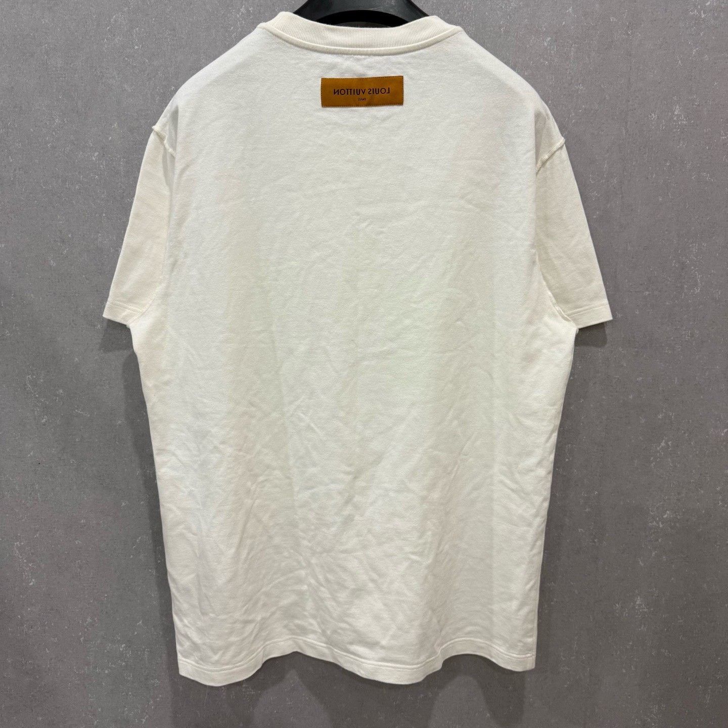 Louis Vuitton Louis Vuitton Neon Logo Embroidered T-Shirt XL Size US XL / EU 56 / 4 - 4 Thumbnail