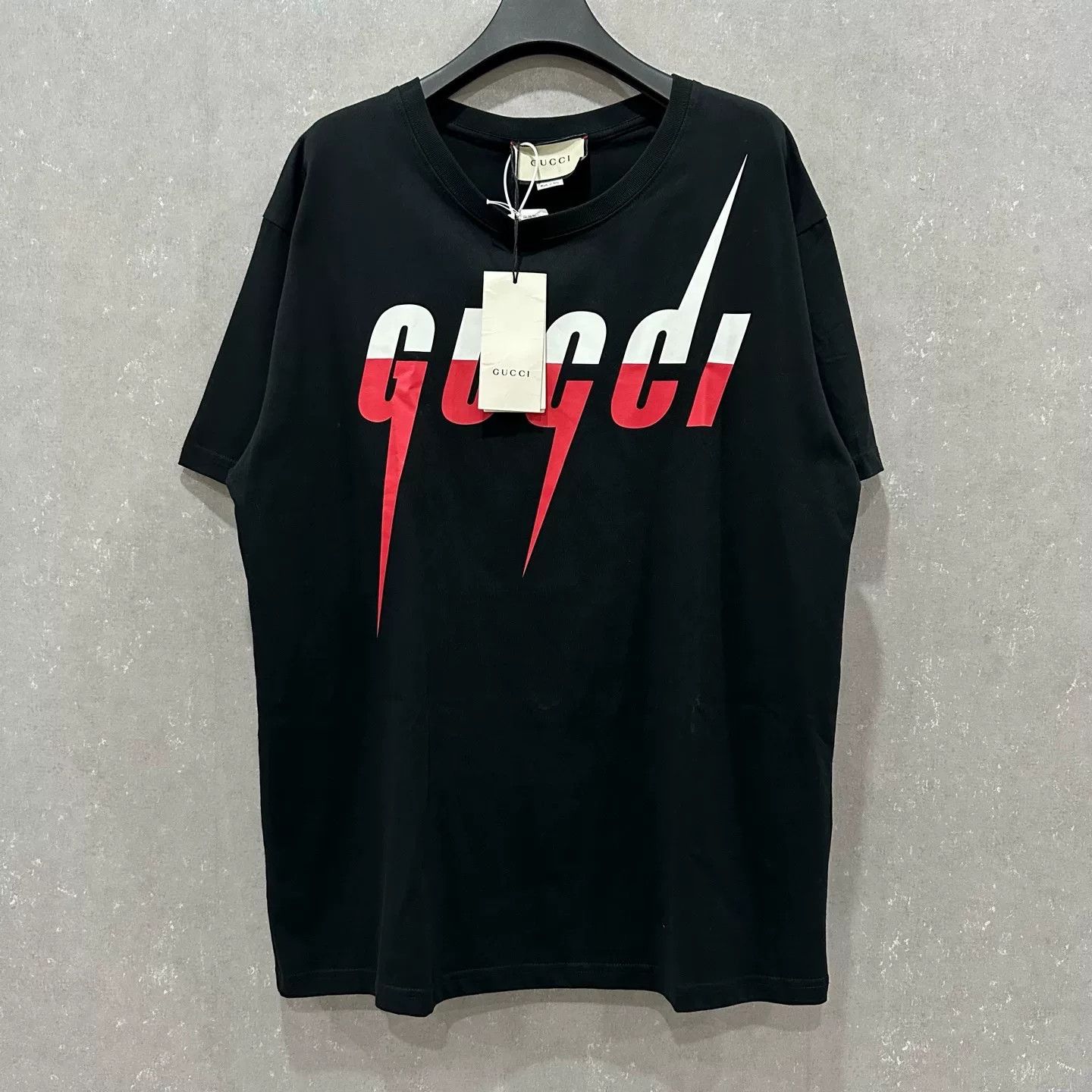 Gucci Gucci Graphic Logo T-Shirt Size L Size US L / EU 52-54 / 3 - 2 Thumbnail