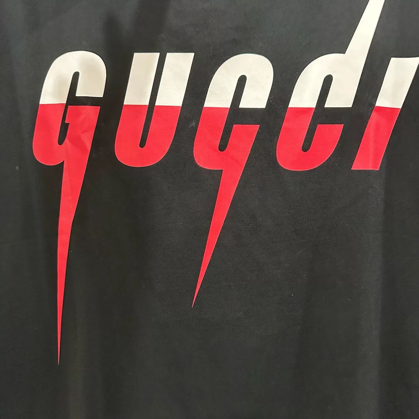 Gucci Gucci Graphic Logo T-Shirt Size L Size US L / EU 52-54 / 3 - 6 Thumbnail