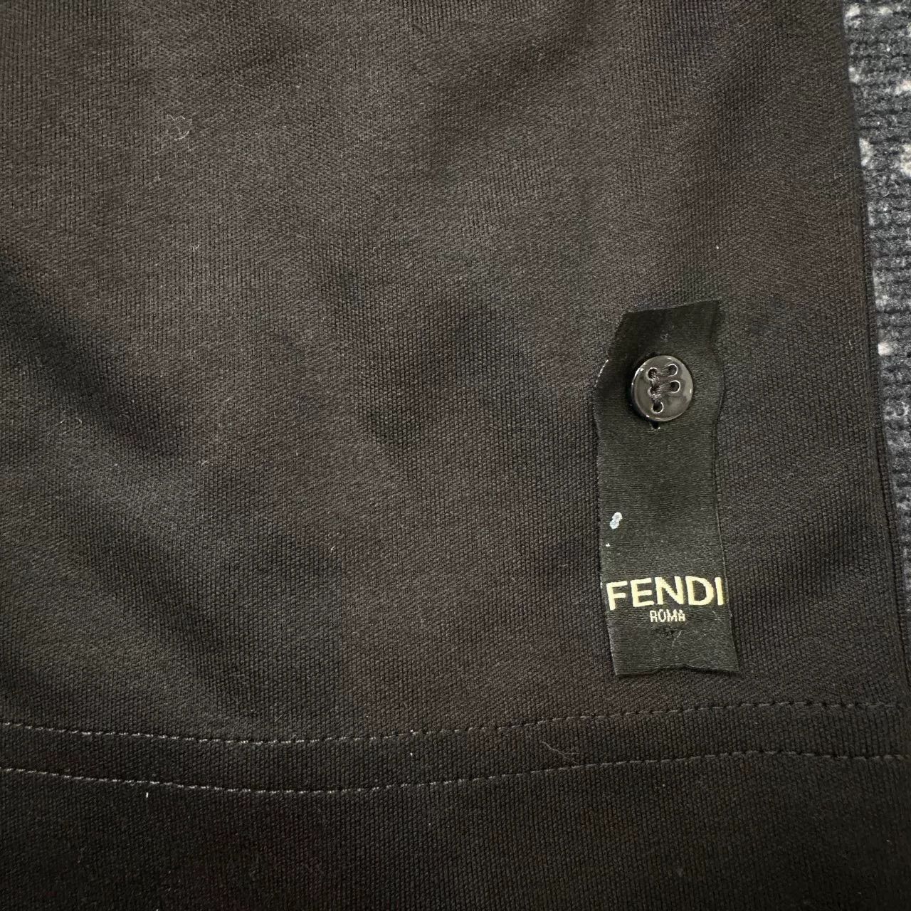 Fendi Fendi Pentagon Logo Embroidered T-Shirt Size M Size US M / EU 48-50 / 2 - 7 Thumbnail