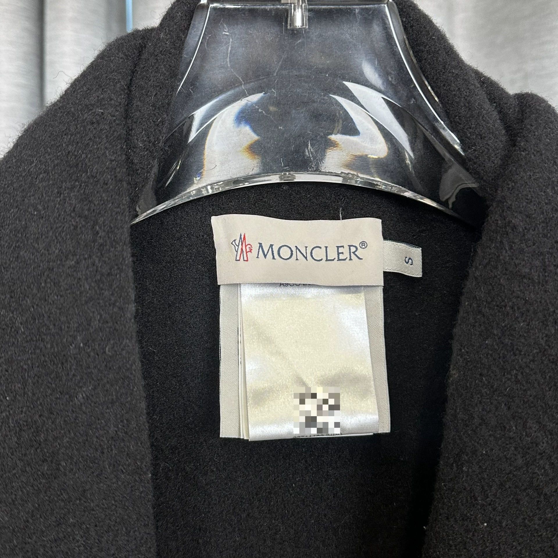 Moncler Moncler Quilted Sleeve Wool Cape Coat S Size S / US 4 / IT 40 - 3 Thumbnail