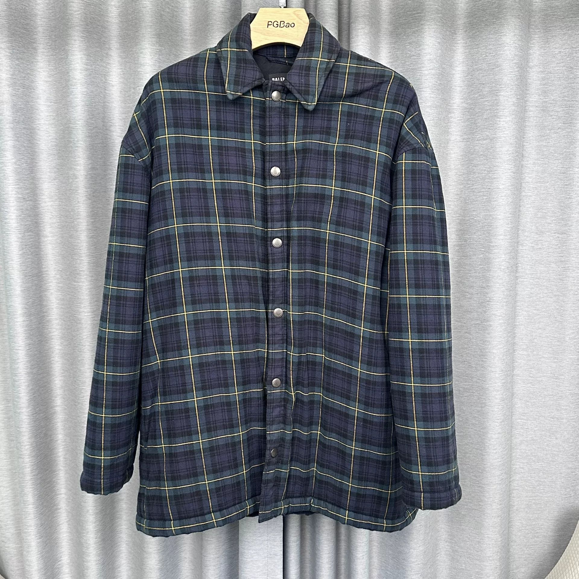 Balenciaga Balenciaga Plaid Logo Back Shirt 44 Size US S / EU 44-46 / 1 - 3 Thumbnail