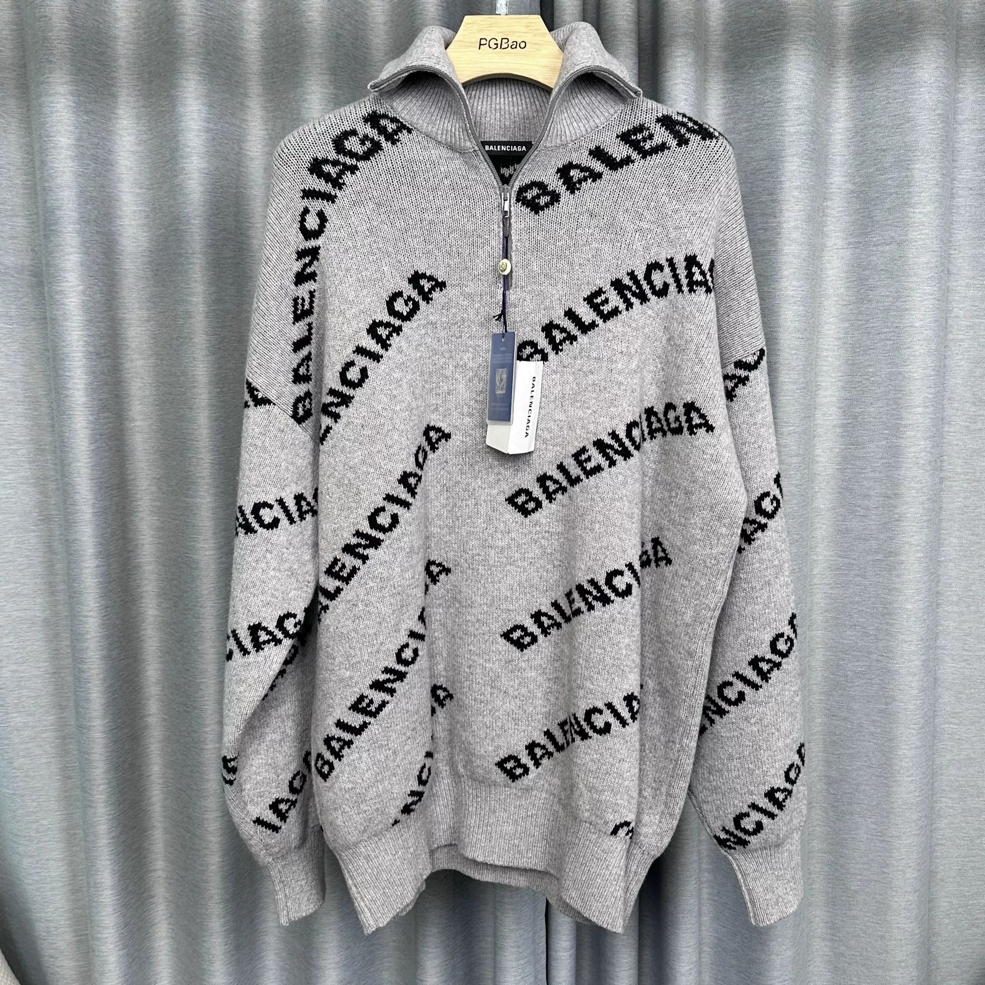 Balenciaga Balenciaga All-Over Logo Half-Zip Sweater S Size US S / EU 44-46 / 1 - 2 Thumbnail