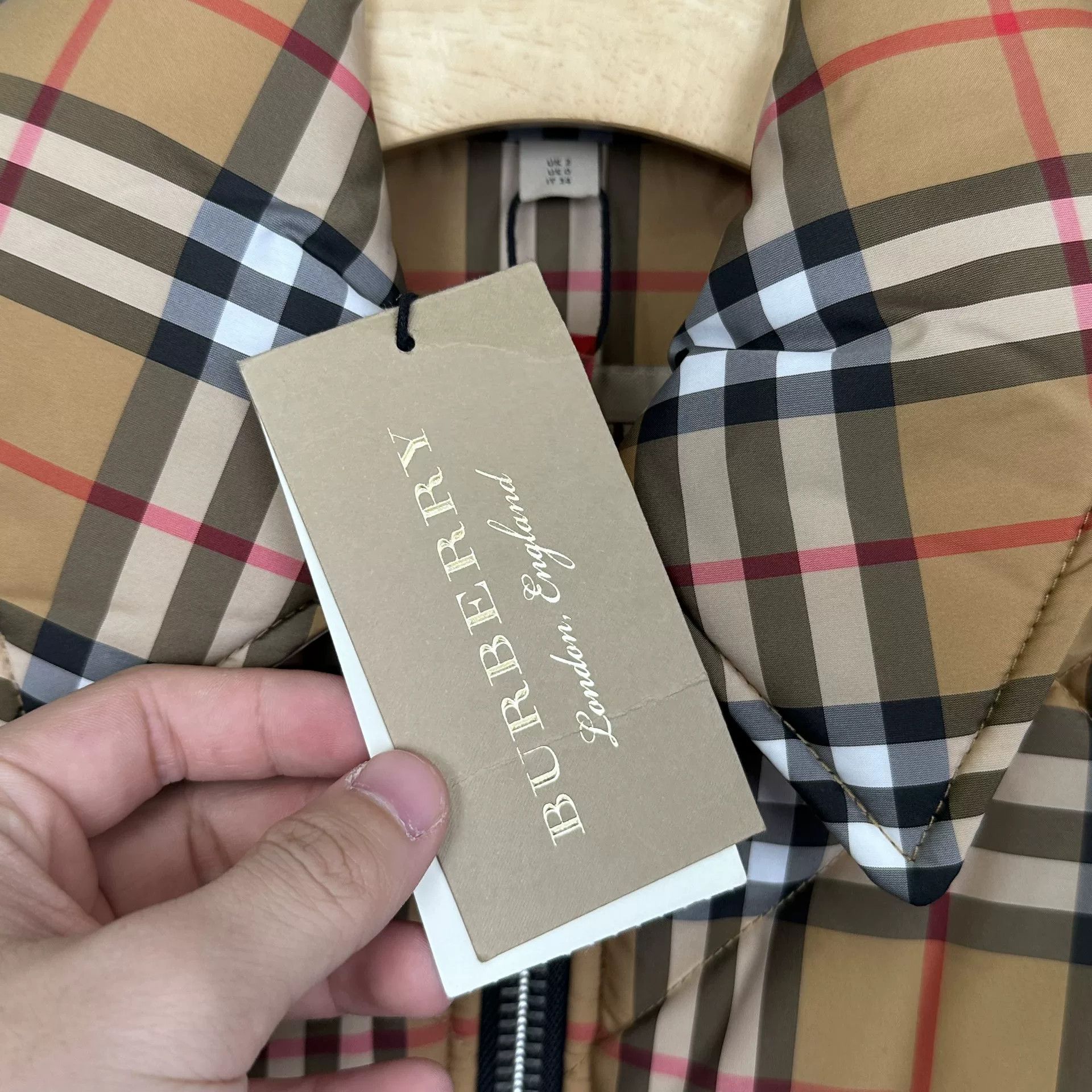 Burberry Burberry Check Quilted Jacket UK 2 Size XXS / US 00 / IT 34 - 3 Thumbnail