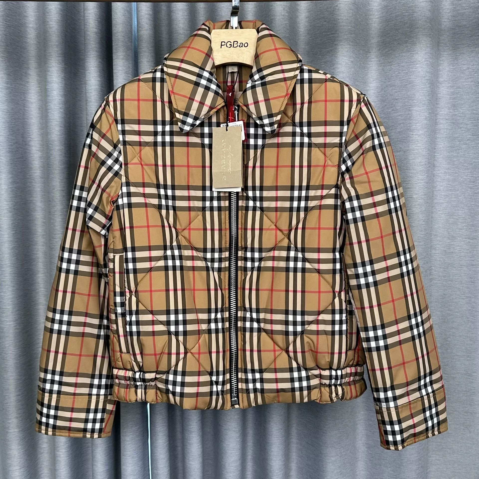 Burberry Burberry Check Quilted Jacket UK 2 Size XXS / US 00 / IT 34 - 2 Thumbnail