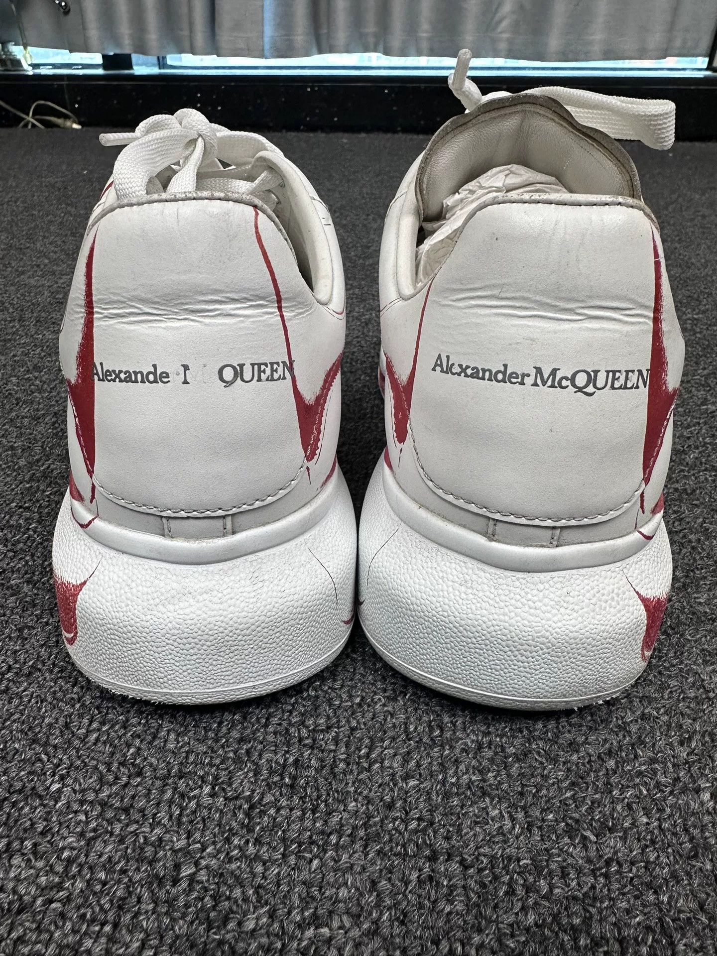 Alexander McQueen Alexander McQueen Red Graffiti Oversized Sneakers EU 40 Size US 7 / EU 40 - 7 Thumbnail