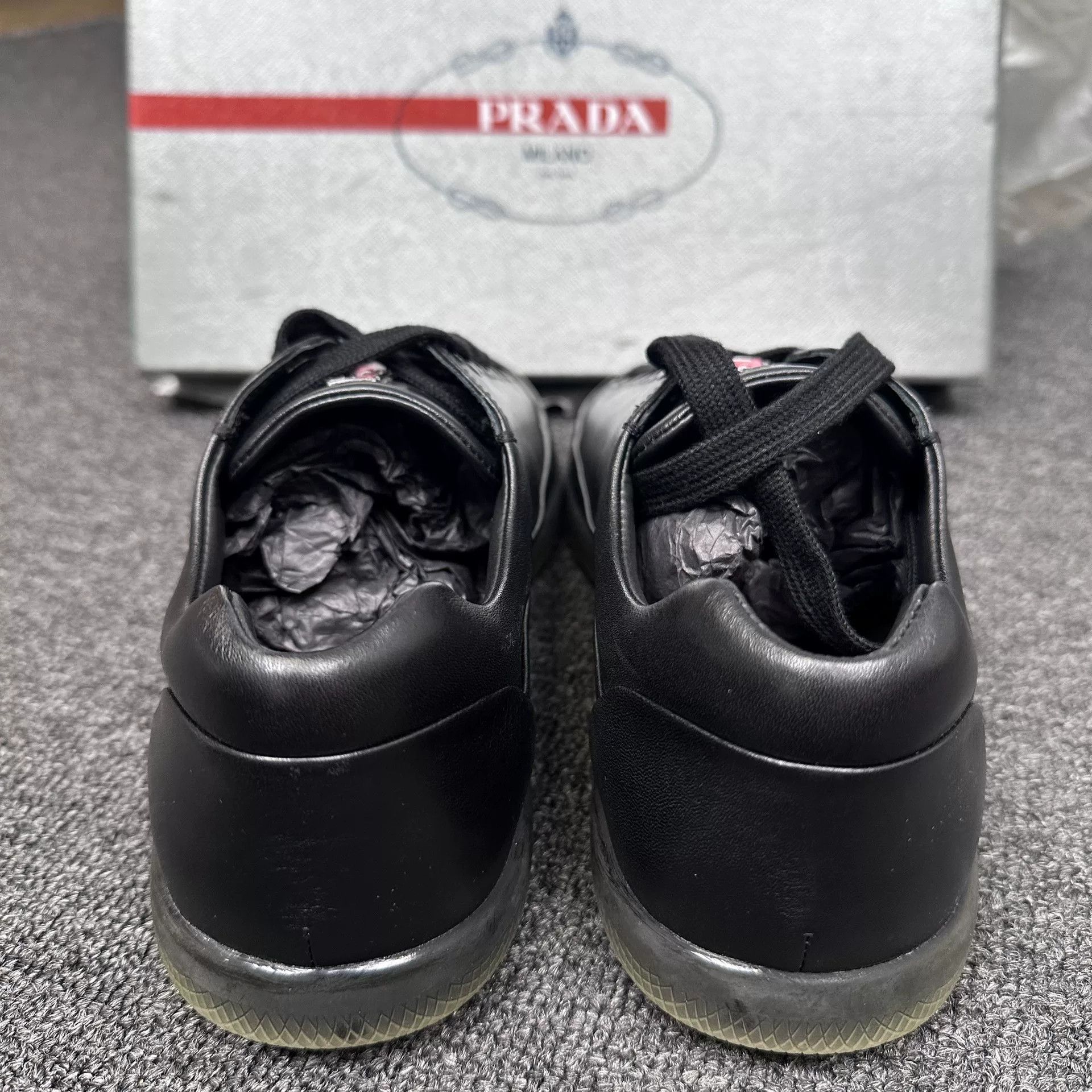 Prada Prada Black Leather Low-Top Sneakers 7 Size US 8 / EU 41 - 6 Thumbnail