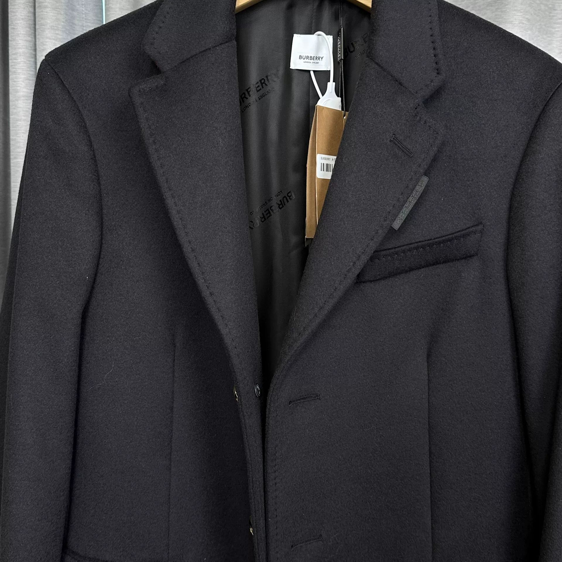 Burberry Burberry Wool Cashmere TB Button Overcoat 48 Size US M / EU 48-50 / 2 - 3 Thumbnail
