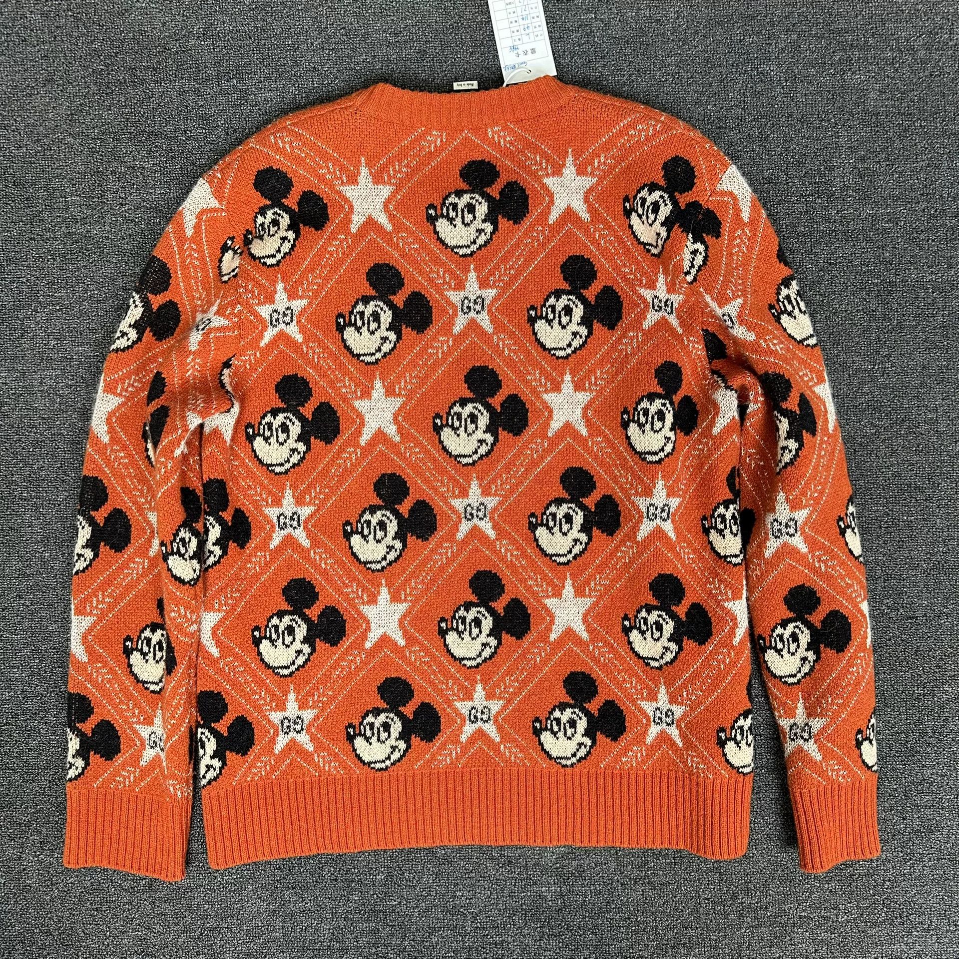 Gucci Gucci x Disney Mickey Mouse Star Sweater L Size US L / EU 52-54 / 3 - 4 Thumbnail