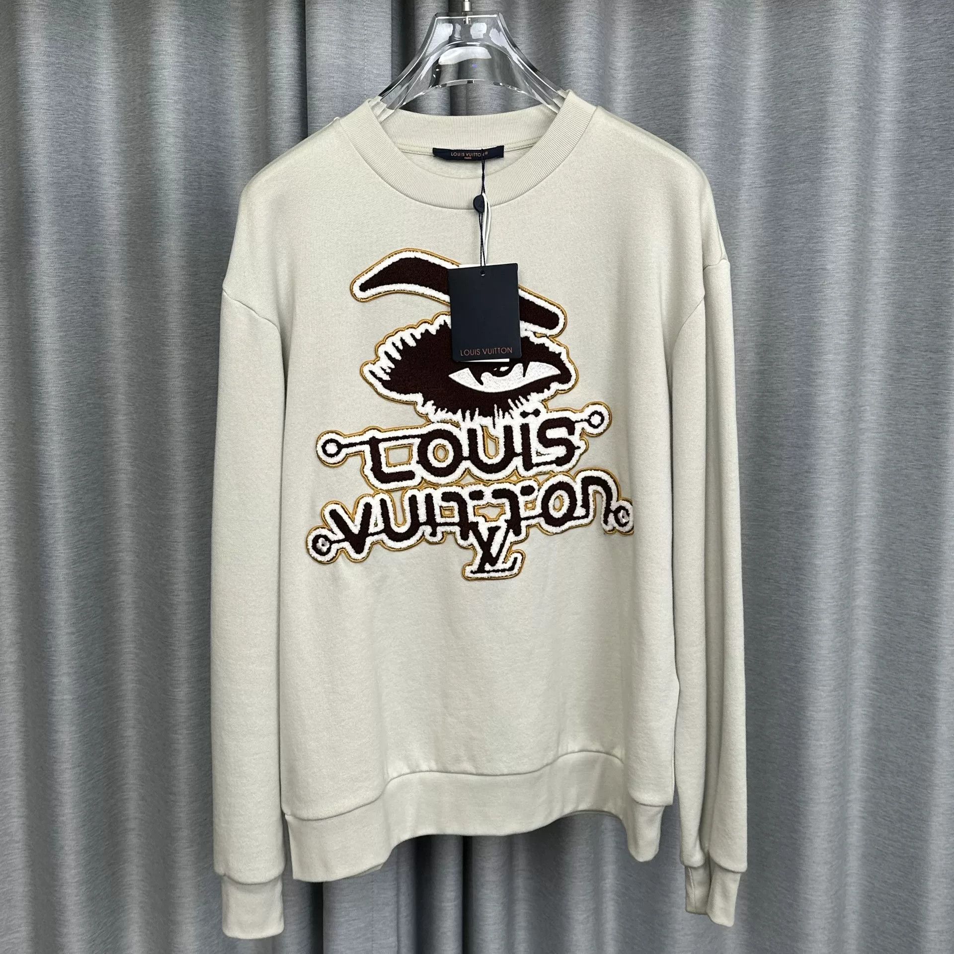 Louis Vuitton Louis Vuitton Eye Embroidery Sweatshirt L Size US L / EU 52-54 / 3 - 2 Thumbnail
