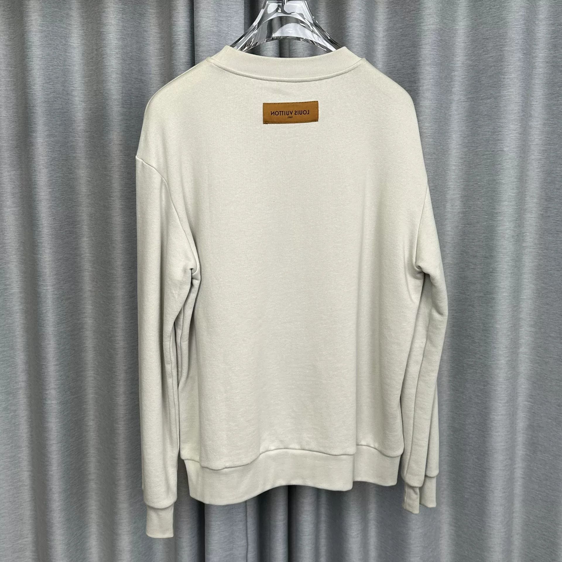 Louis Vuitton Louis Vuitton Eye Embroidery Sweatshirt L Size US L / EU 52-54 / 3 - 3 Thumbnail