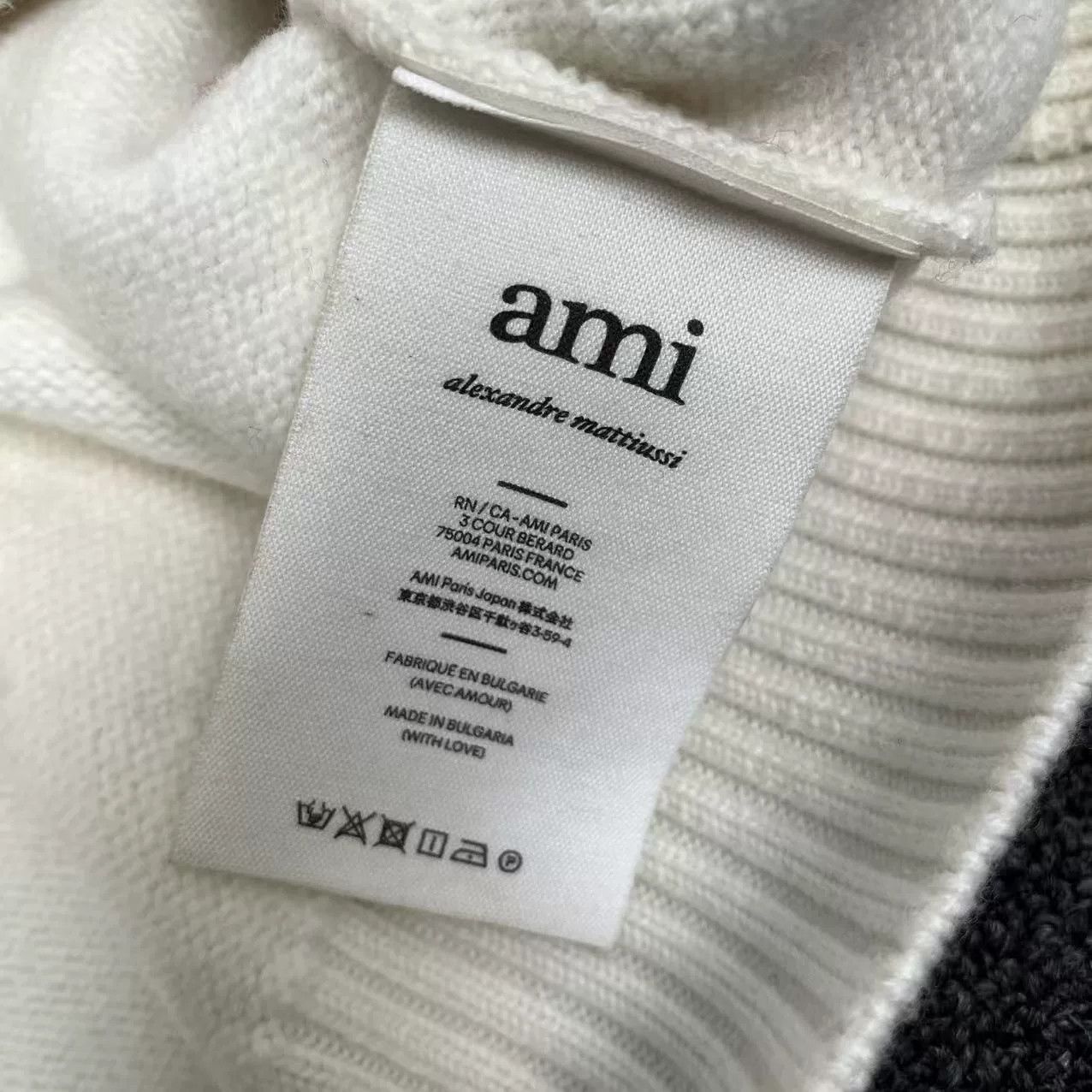 AMI AMI Paris Red Heart Ami de Coeur Wool Sweater L Size US L / EU 52-54 / 3 - 4 Thumbnail