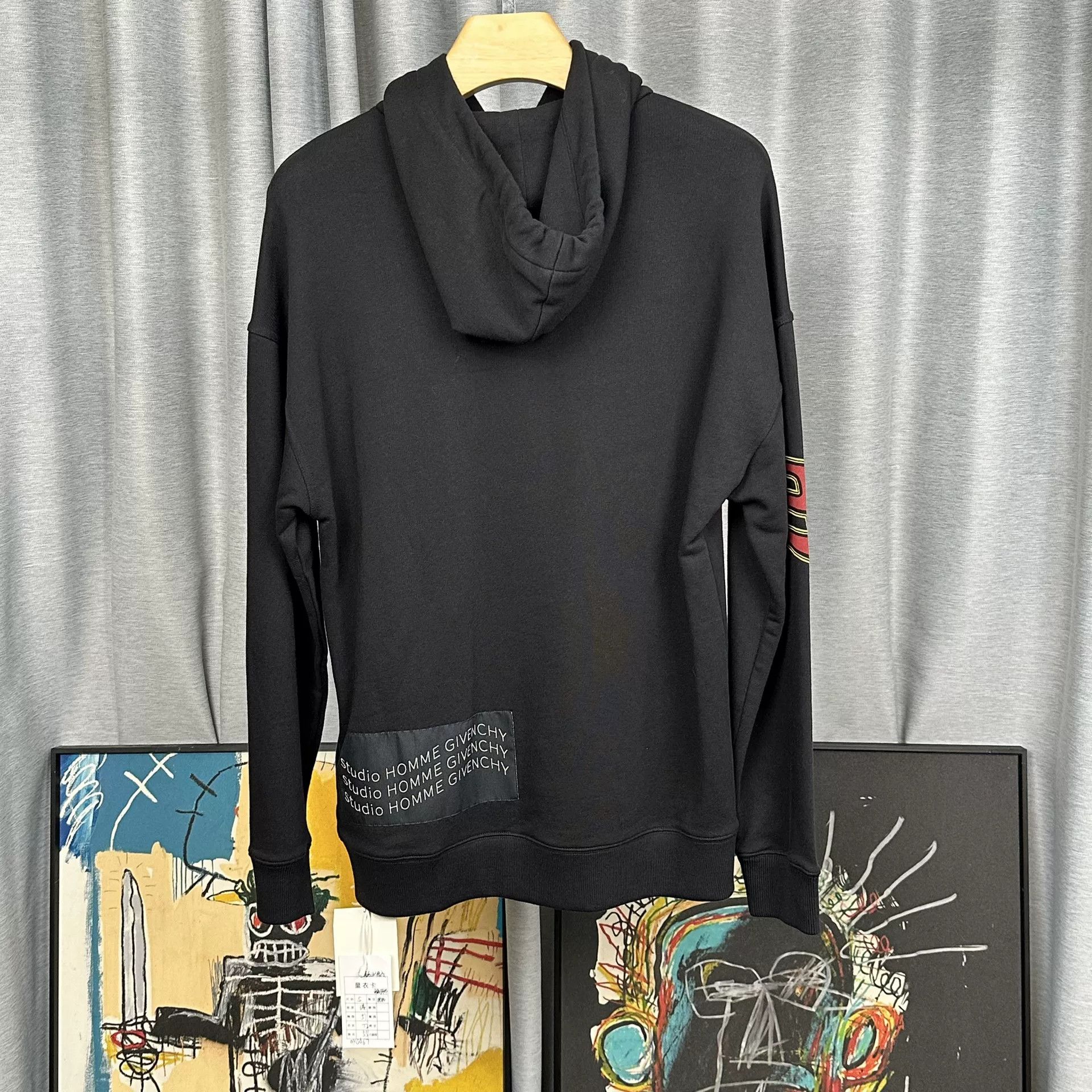 Givenchy Givenchy Tiger Head Embroidery Hoodie Size S Size US S / EU 44-46 / 1 - 3 Thumbnail