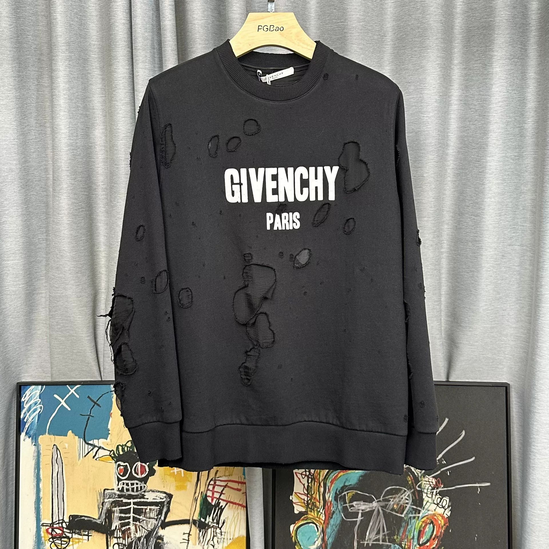Givenchy Givenchy Distressed Logo Sweatshirt XS Size US XS / EU 42 / 0 - 2 Thumbnail