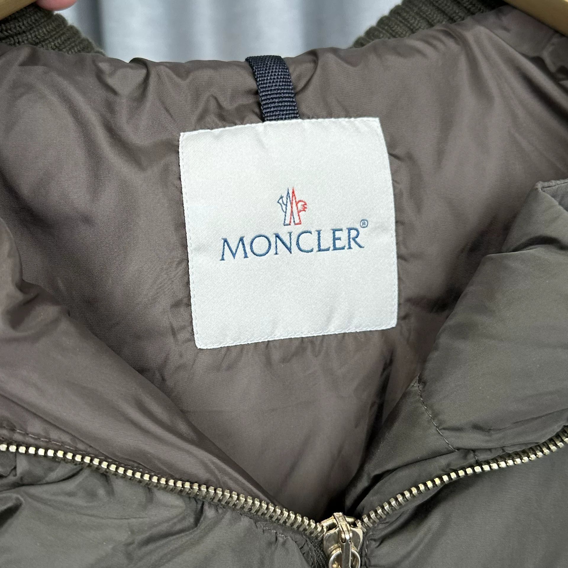 Moncler Moncler Wool Paneled Fur Trim Down Jacket Size 0 Size XS / US 0-2 / IT 36-38 - 4 Thumbnail