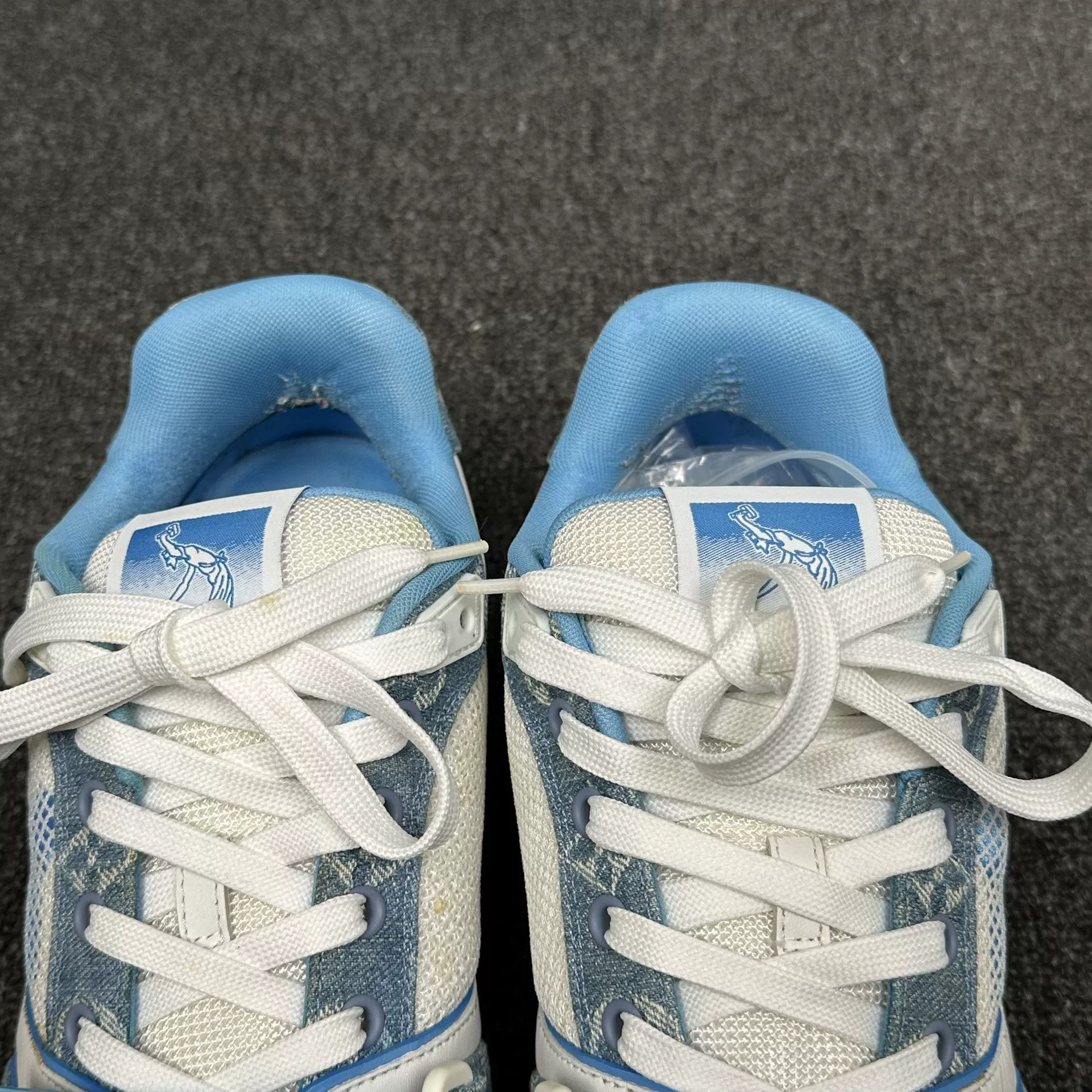 Louis Vuitton Louis Vuitton Monogram Denim Trainers Size 42 Size US 9 / EU 42 - 6 Thumbnail