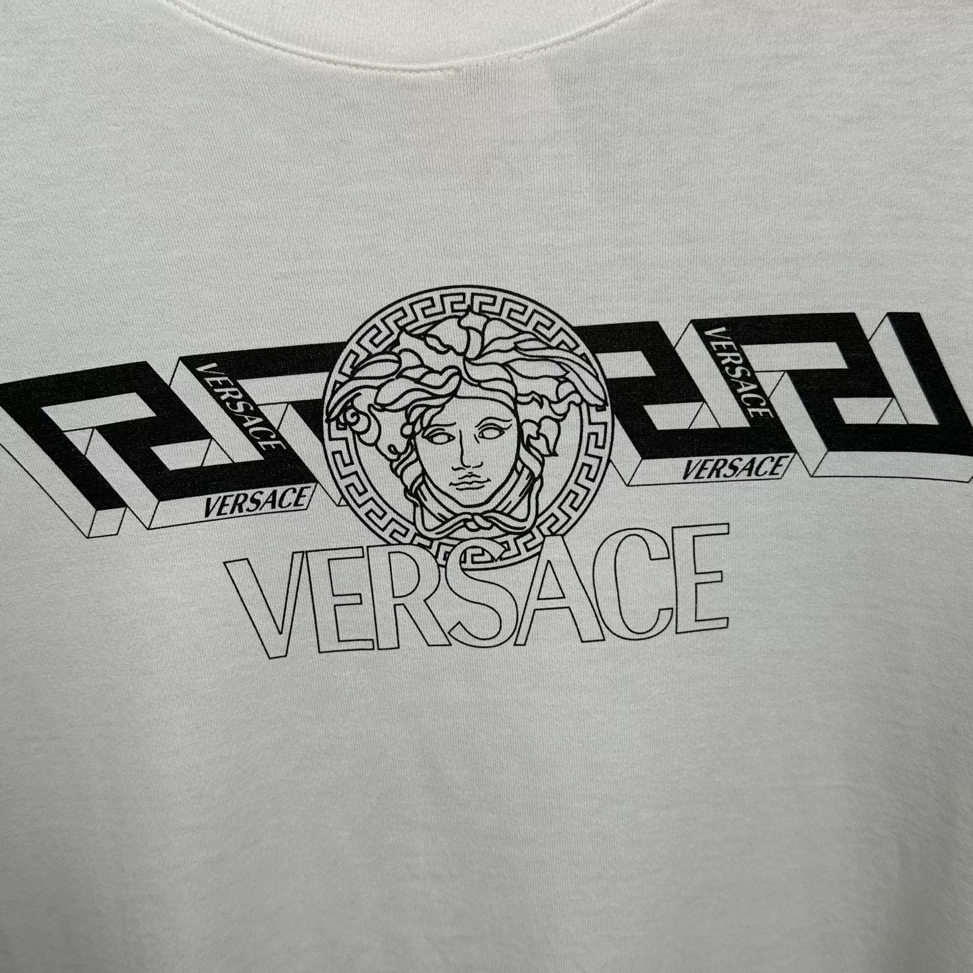 Versace Versace Medusa Logo Long Sleeve T-Shirt M Size US M / EU 48-50 / 2 - 4 Thumbnail