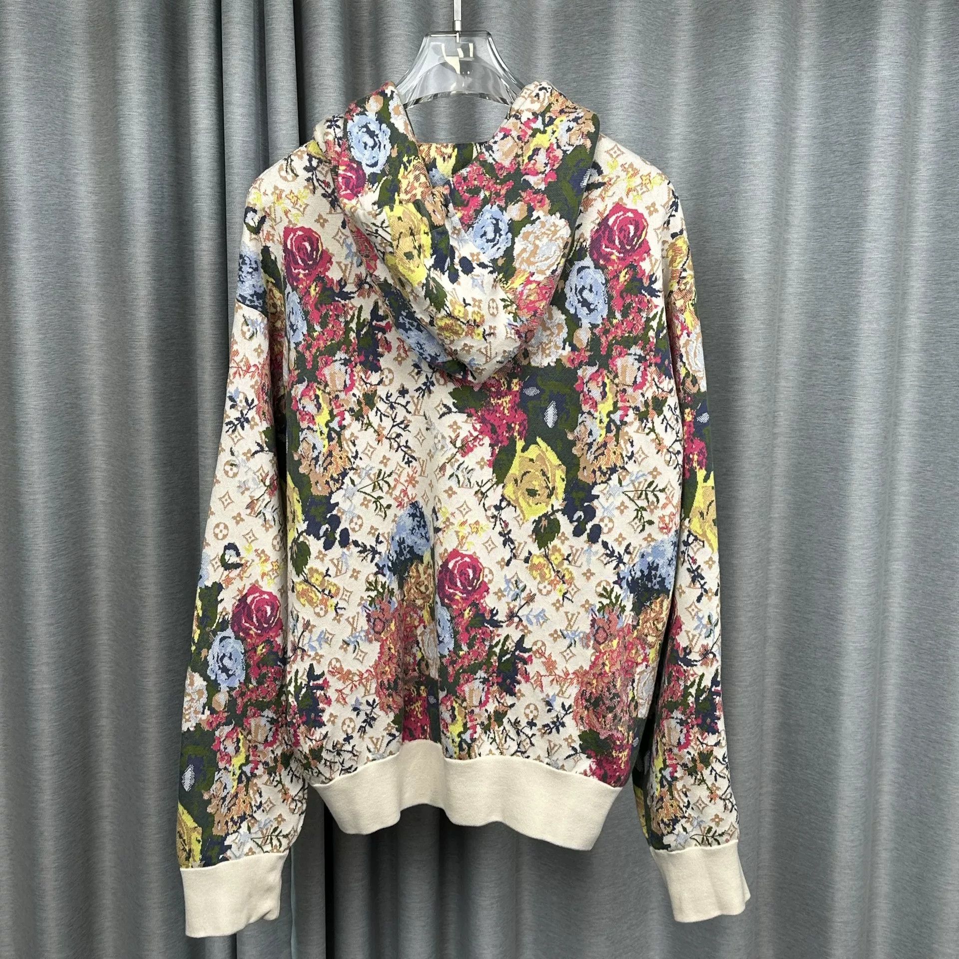 Louis Vuitton Louis Vuitton Floral Monogram Hoodie Size L Size US L / EU 52-54 / 3 - 3 Thumbnail