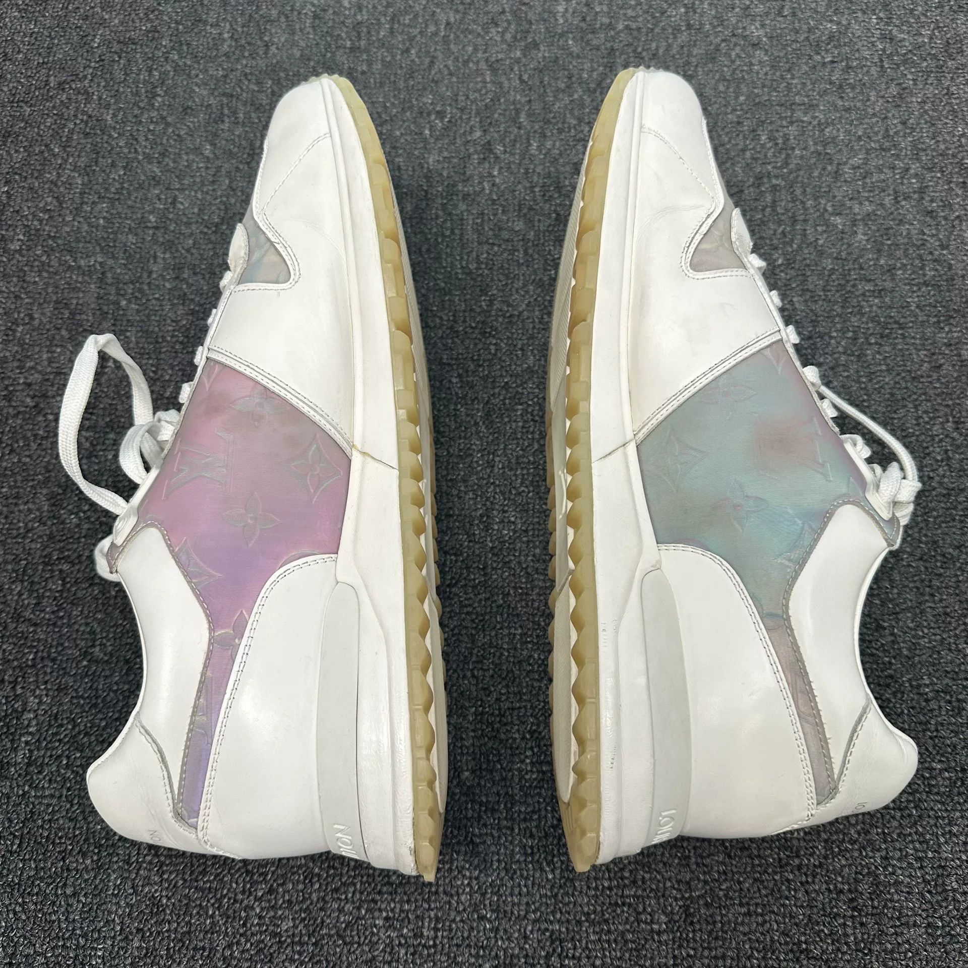 Louis Vuitton Louis Vuitton Iridescent Run Away Sneakers 9 Size US 10 / EU 43 - 5 Thumbnail