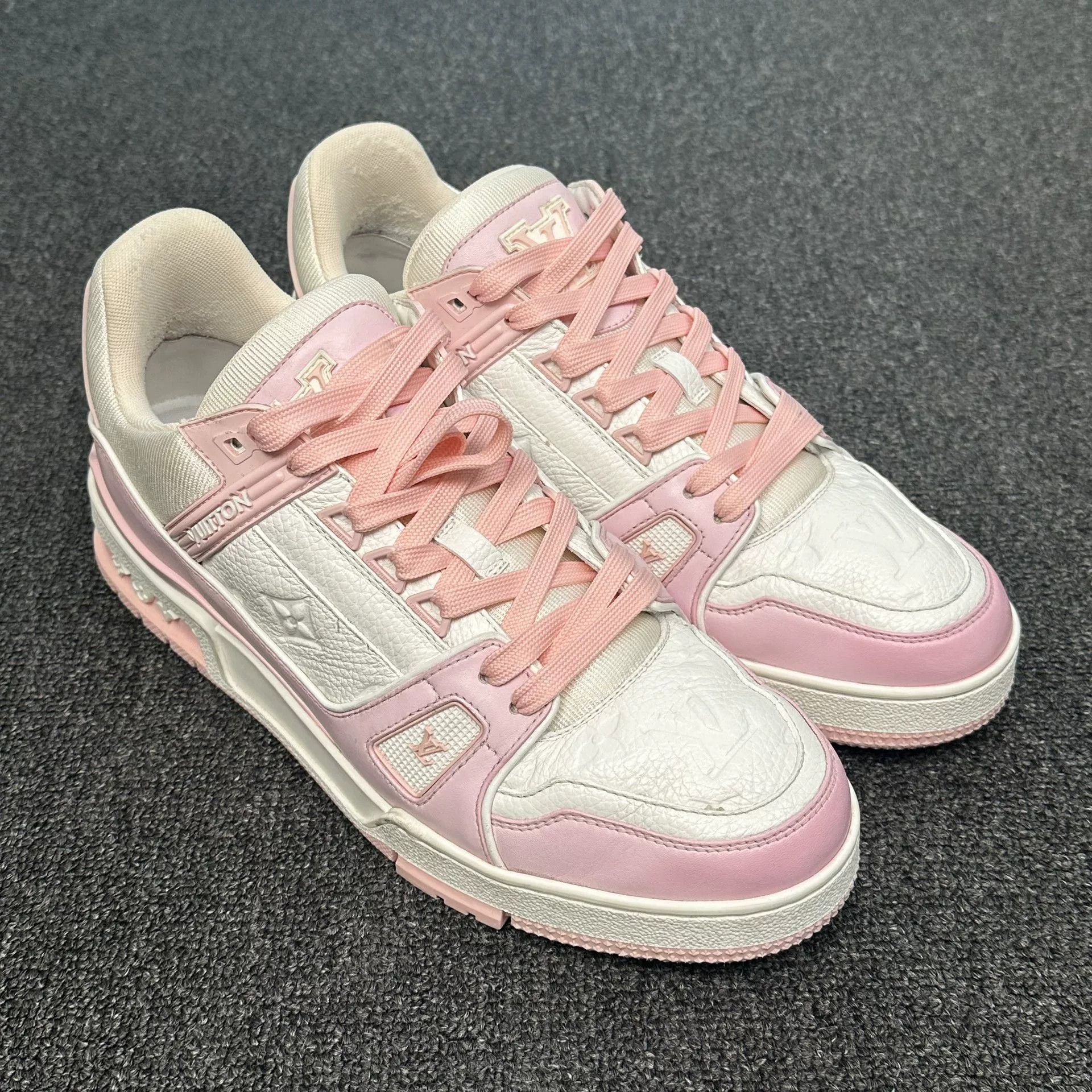 Louis Vuitton Louis Vuitton Pink White Trainer Sneakers Size 42 Size US 9 / EU 42 - 2 Thumbnail