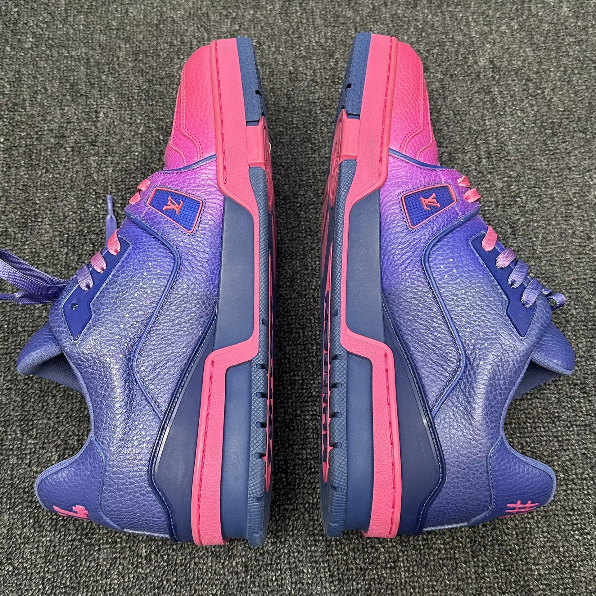Louis Vuitton Louis Vuitton Purple Pink LV Trainer Sneakers Size 8 Size US 9 / EU 42 - 5 Thumbnail