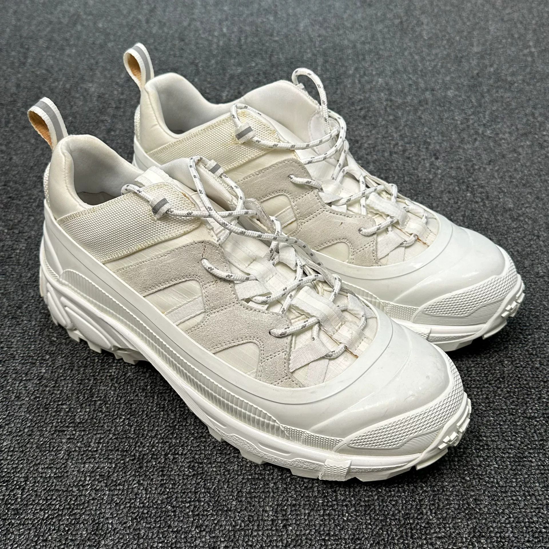 Burberry Burberry White Chunky Low-Top Sneakers Size 43 Size US 10 / EU 43 - 2 Thumbnail