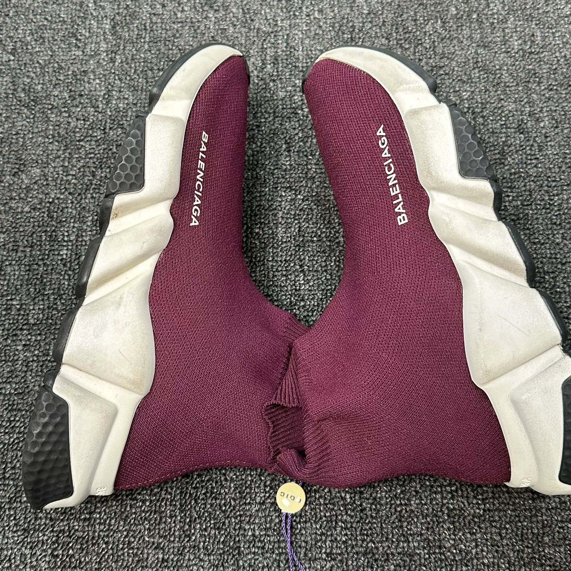 Balenciaga Balenciaga Burgundy Speed Trainer Sneakers 35 Size US 5 / IT 35 - 6 Thumbnail