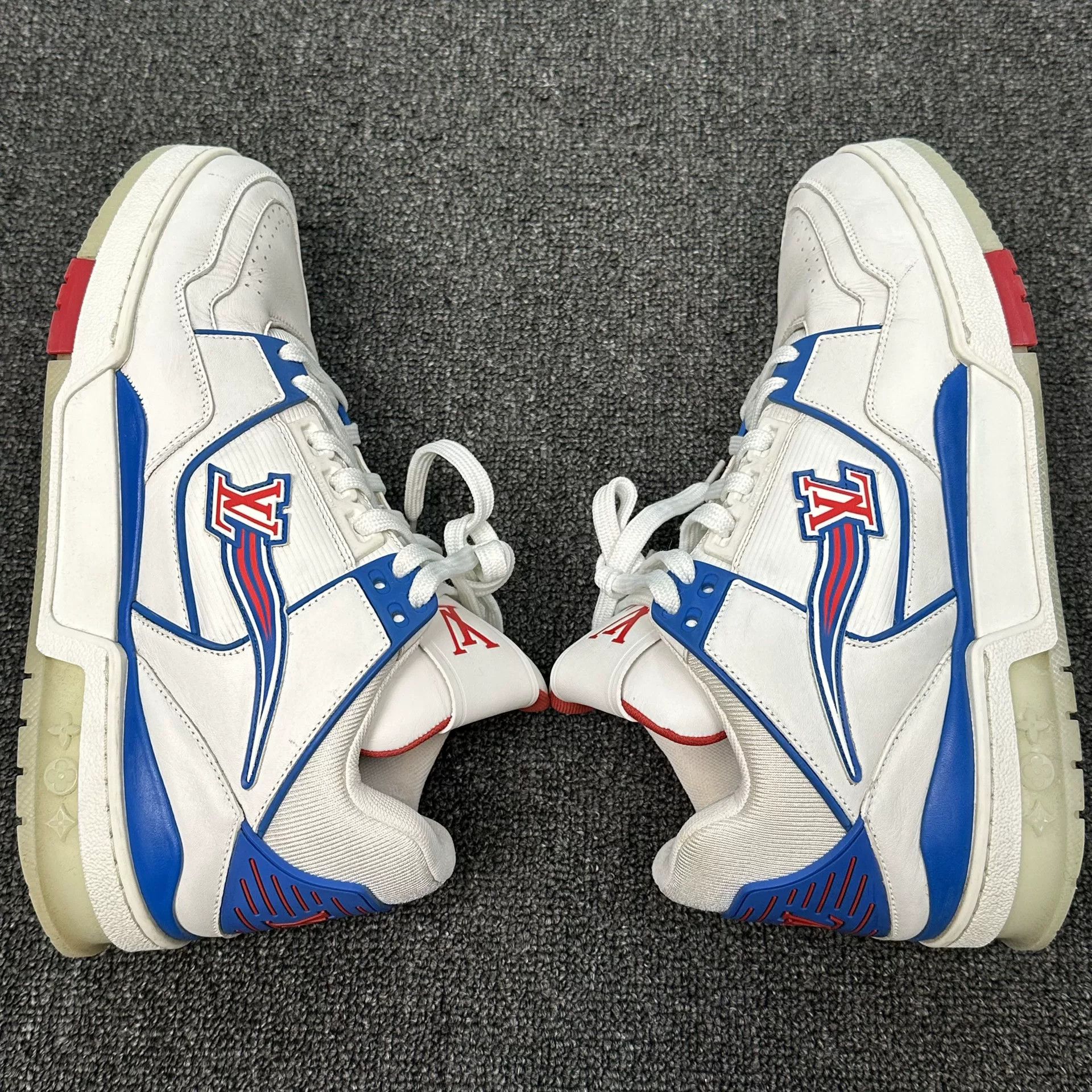 Louis Vuitton Louis Vuitton White Blue Red Trainer Sneakers 6.5 Size US 7.5 / EU 40-41 - 6 Thumbnail