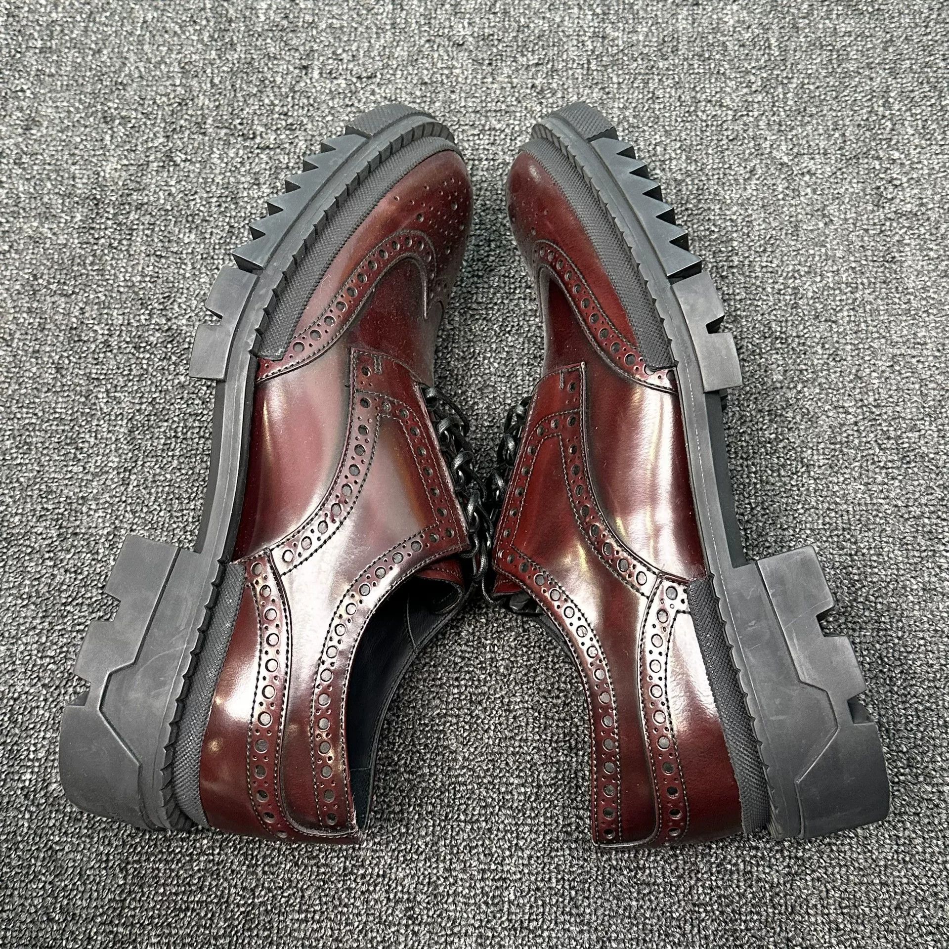 Versace Versace Burgundy Brogue Leather Shoes 42 Size US 9 / EU 42 - 6 Thumbnail