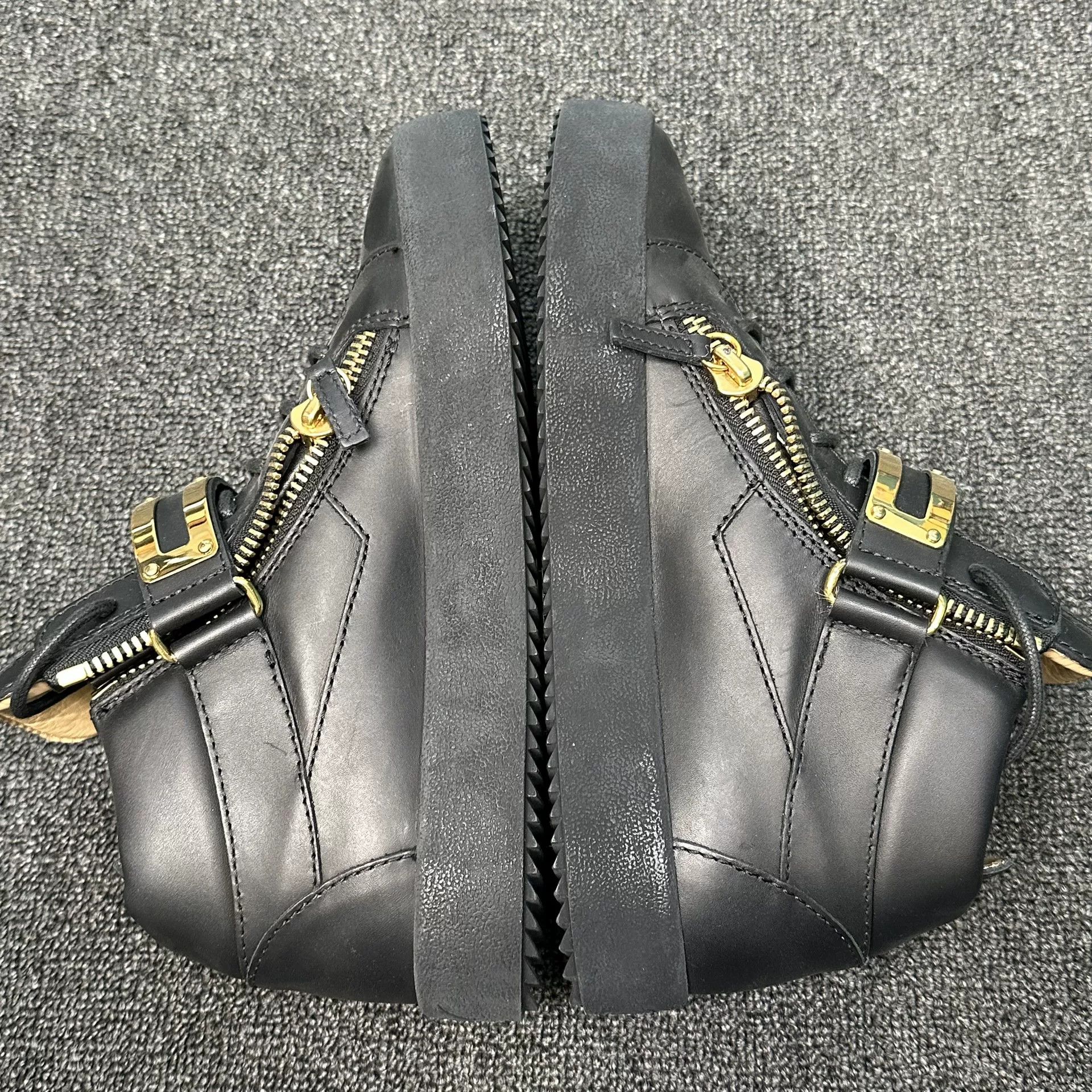 Giuseppe Zanotti Giuseppe Zanotti Gold Buckle High-Top Sneakers 39.5 Size US 6.5 / EU 39-40 - 5 Thumbnail