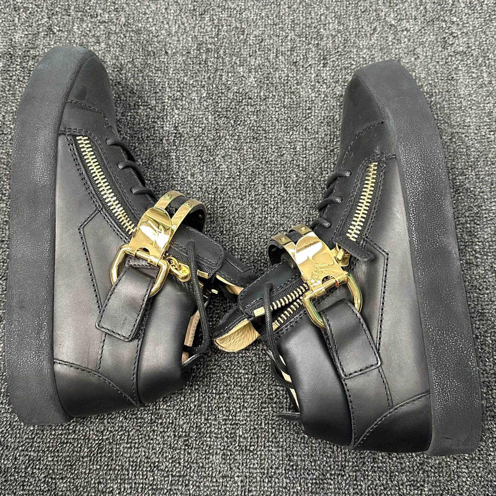 Giuseppe Zanotti Giuseppe Zanotti Gold Buckle High-Top Sneakers 39.5 Size US 6.5 / EU 39-40 - 6 Thumbnail