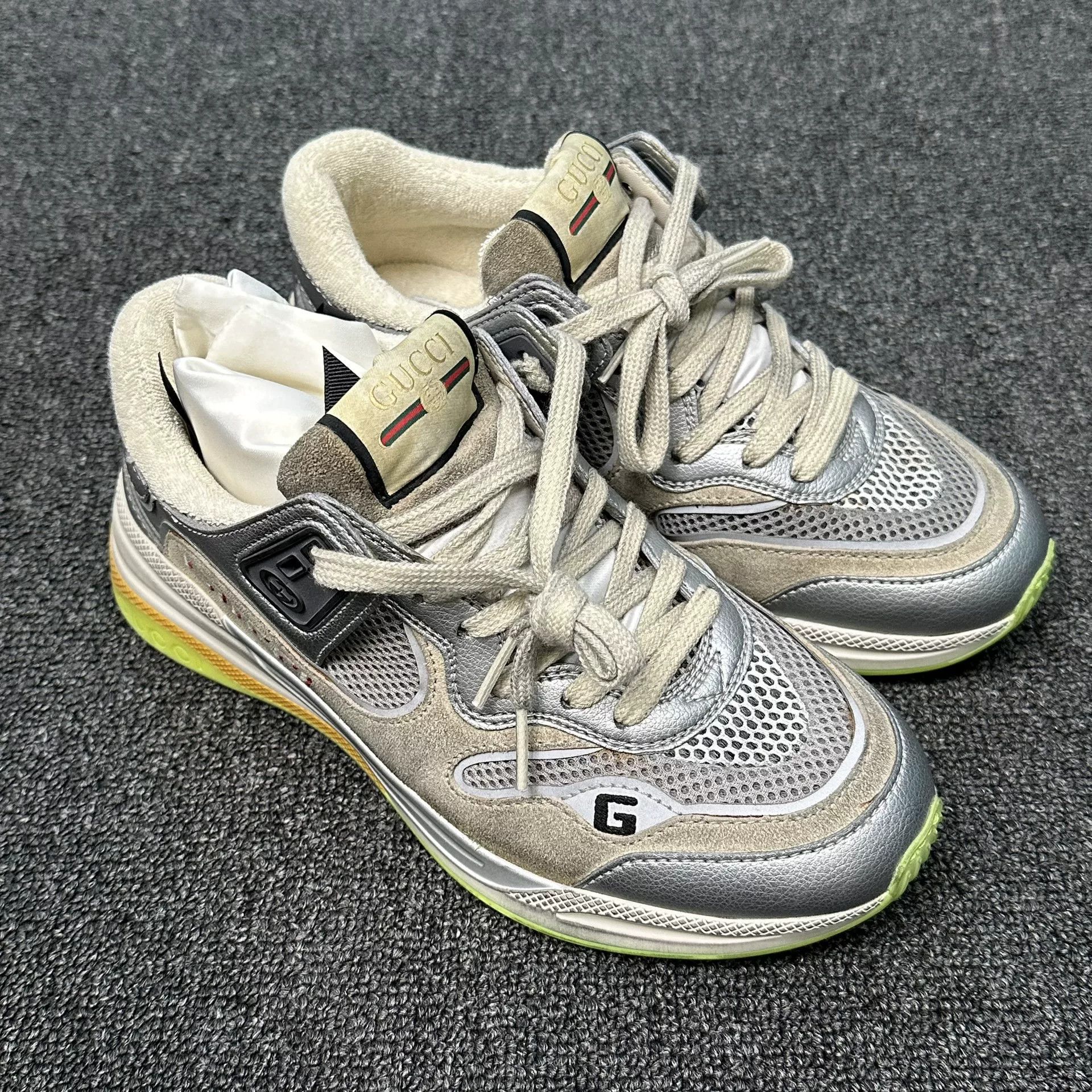 Gucci Gucci Silver Panelled Low-Top Sneakers 36.5 Size US 6.5 / IT 36.5 - 2 Thumbnail
