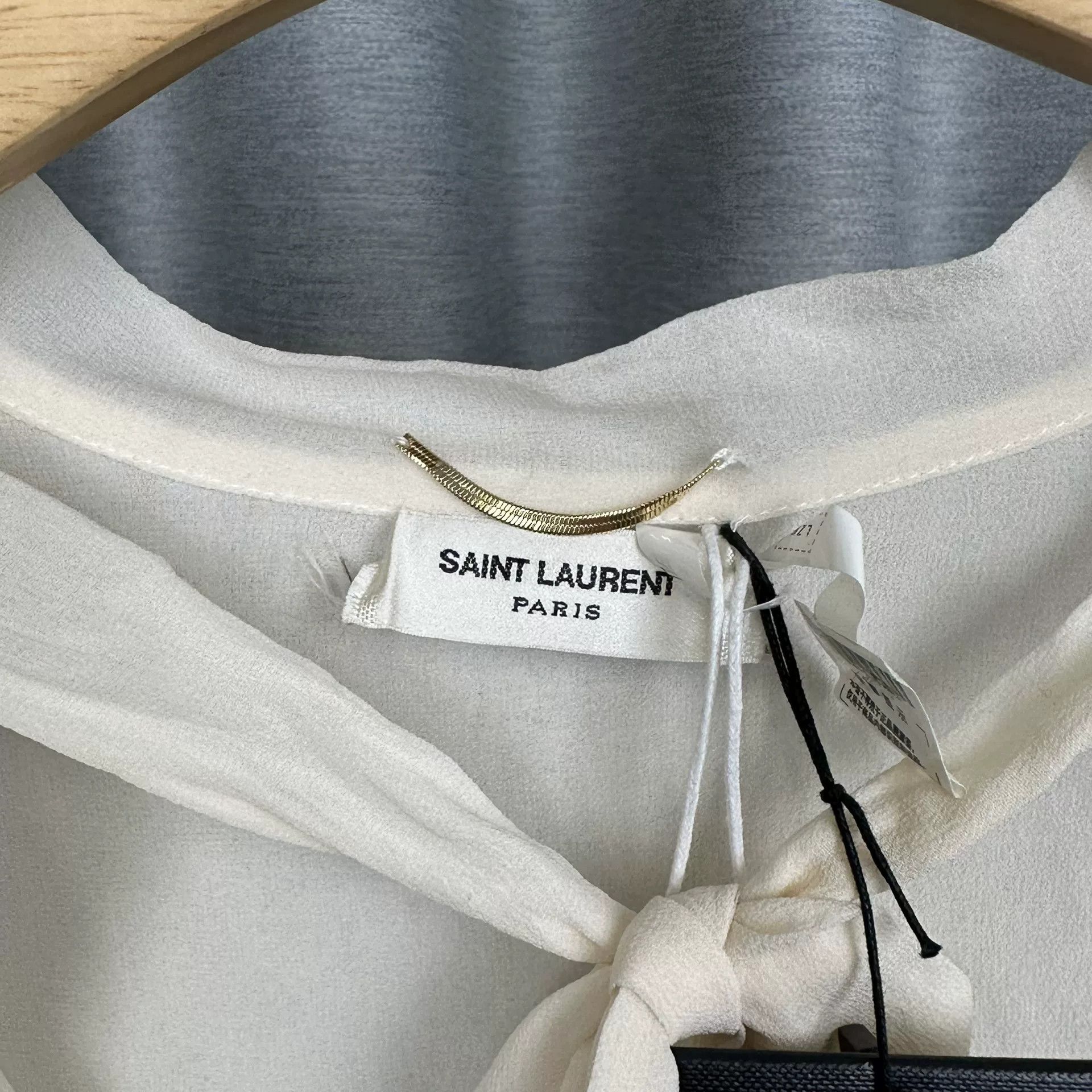 Saint Laurent Paris Saint Laurent Tie-Neck Silk Blouse FR 36 Size XS / US 0-2 / IT 36-38 - 4 Thumbnail