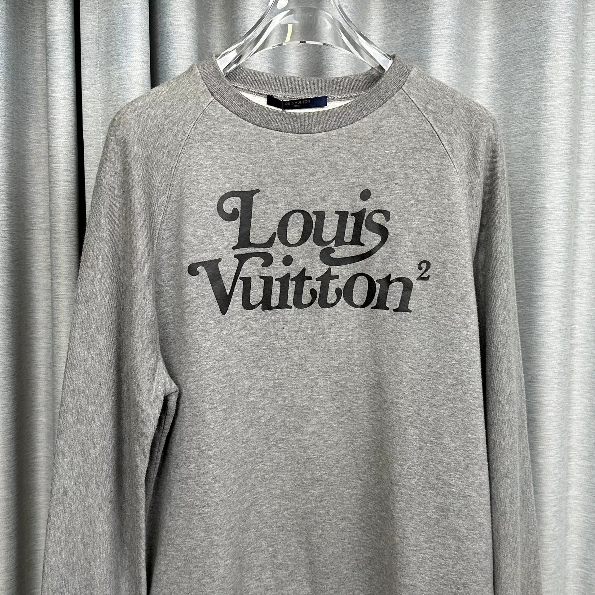 Louis Vuitton Louis Vuitton LV2 Logo Print Sweatshirt Size M Size US M / EU 48-50 / 2 - 3 Thumbnail