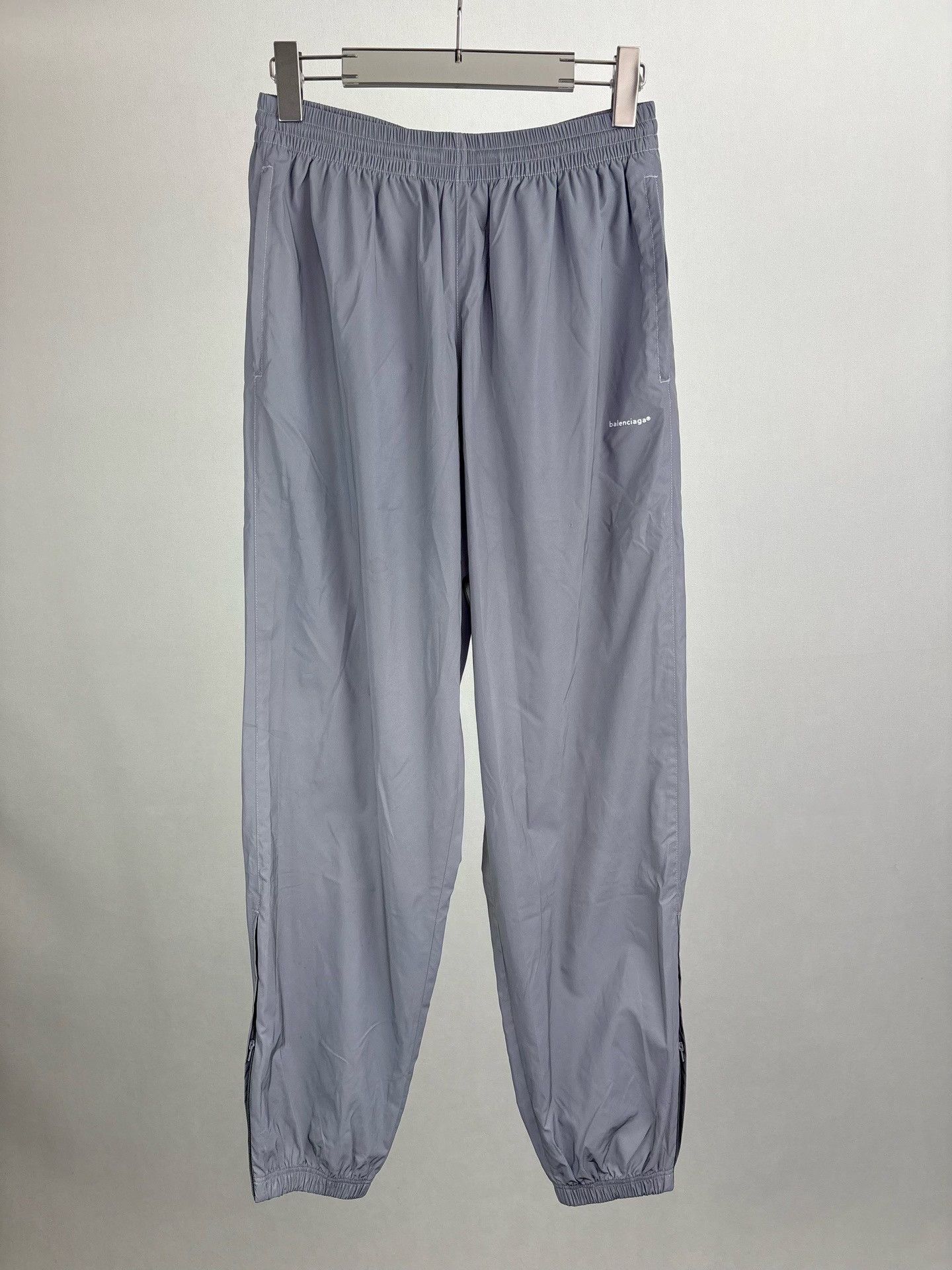 Balenciaga Balenciaga Grey Logo Joggers Size S Size US 30 / EU 46 - 2 Thumbnail