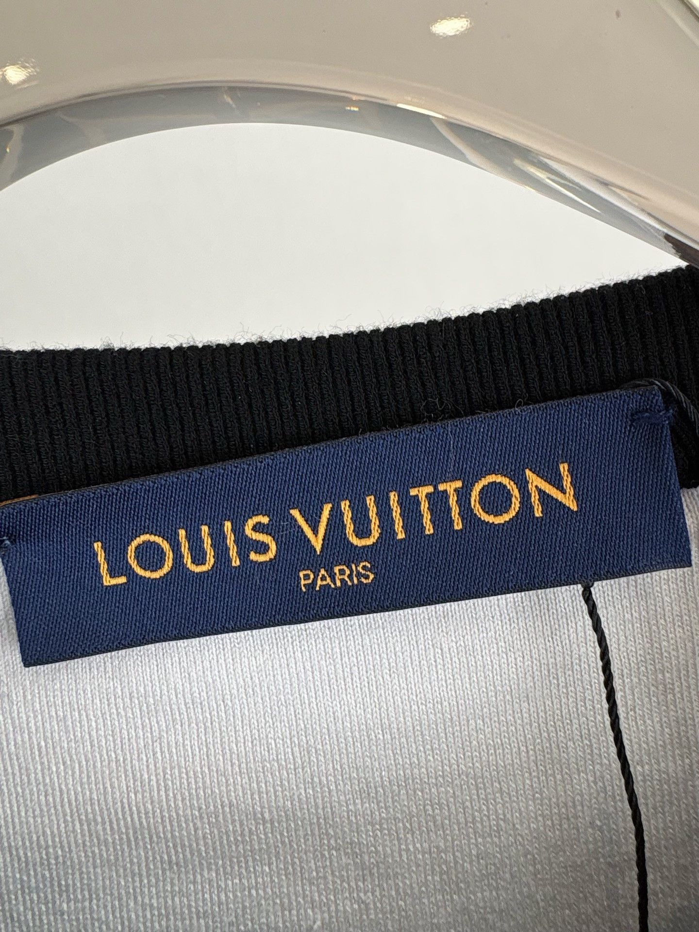 Louis Vuitton Louis Vuitton Since 1854 Knit T-Shirt XS Size US XS / EU 42 / 0 - 4 Thumbnail